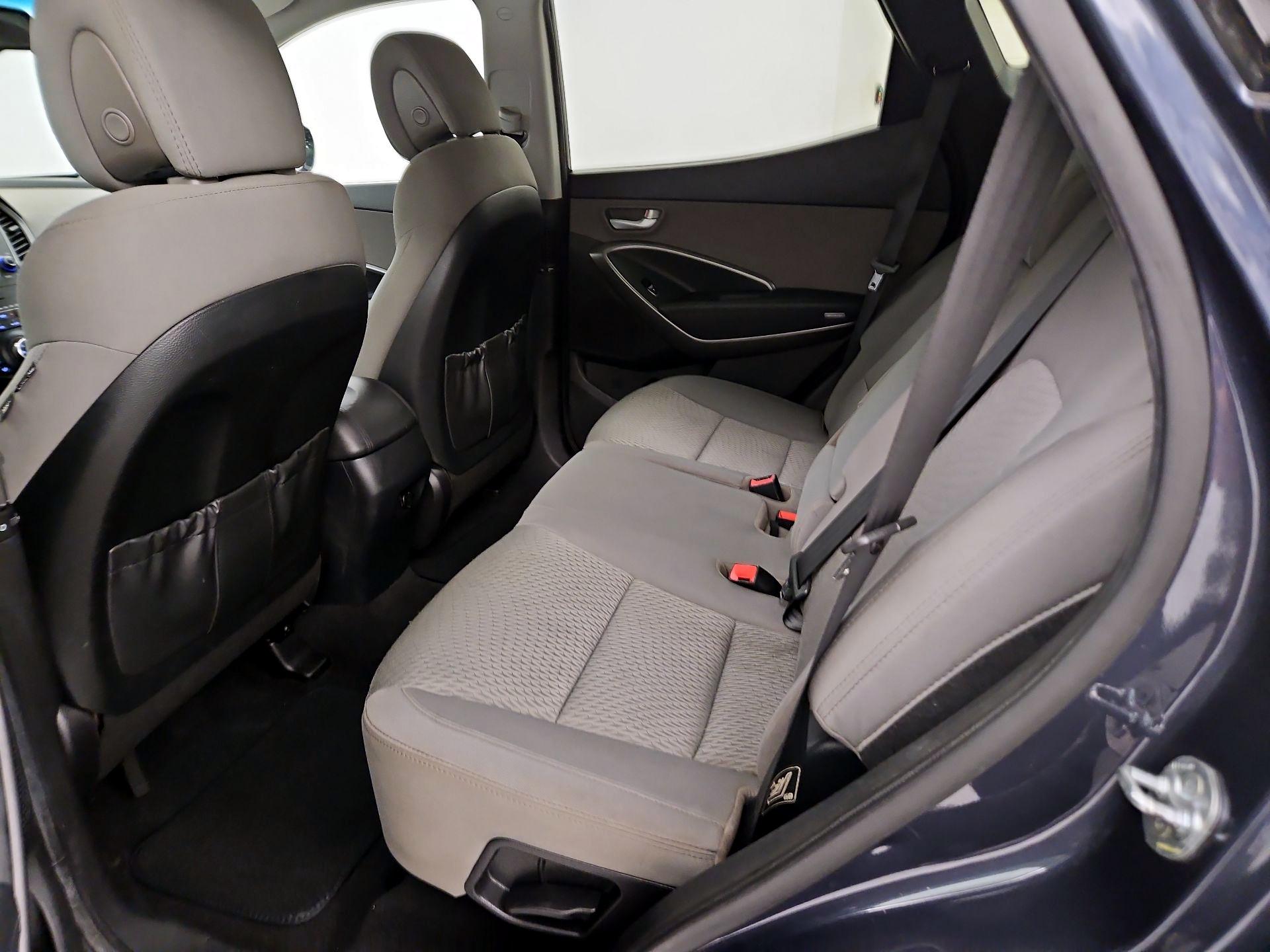 Thumbnail: 2014 Hyundai Santa Fe - 18