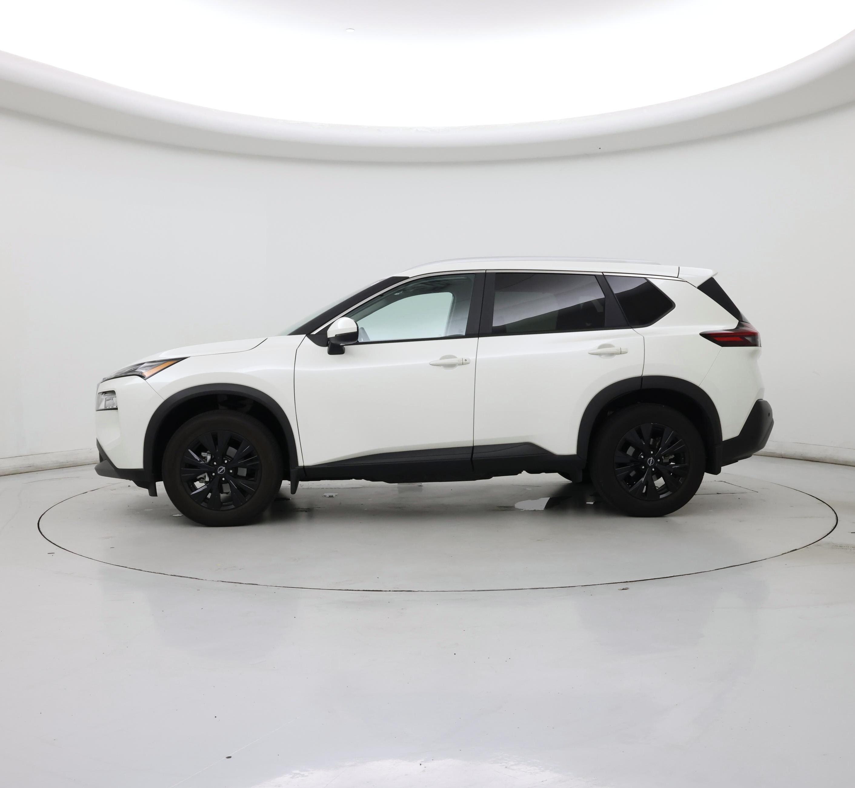 Thumbnail: 2023 Nissan Rogue - 3