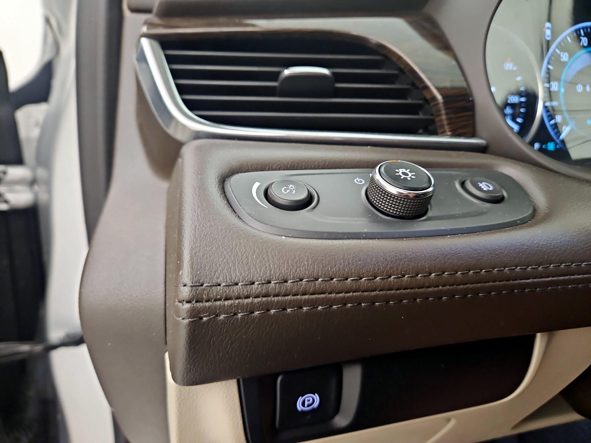 Thumbnail: 2017 Buick LaCrosse - 13