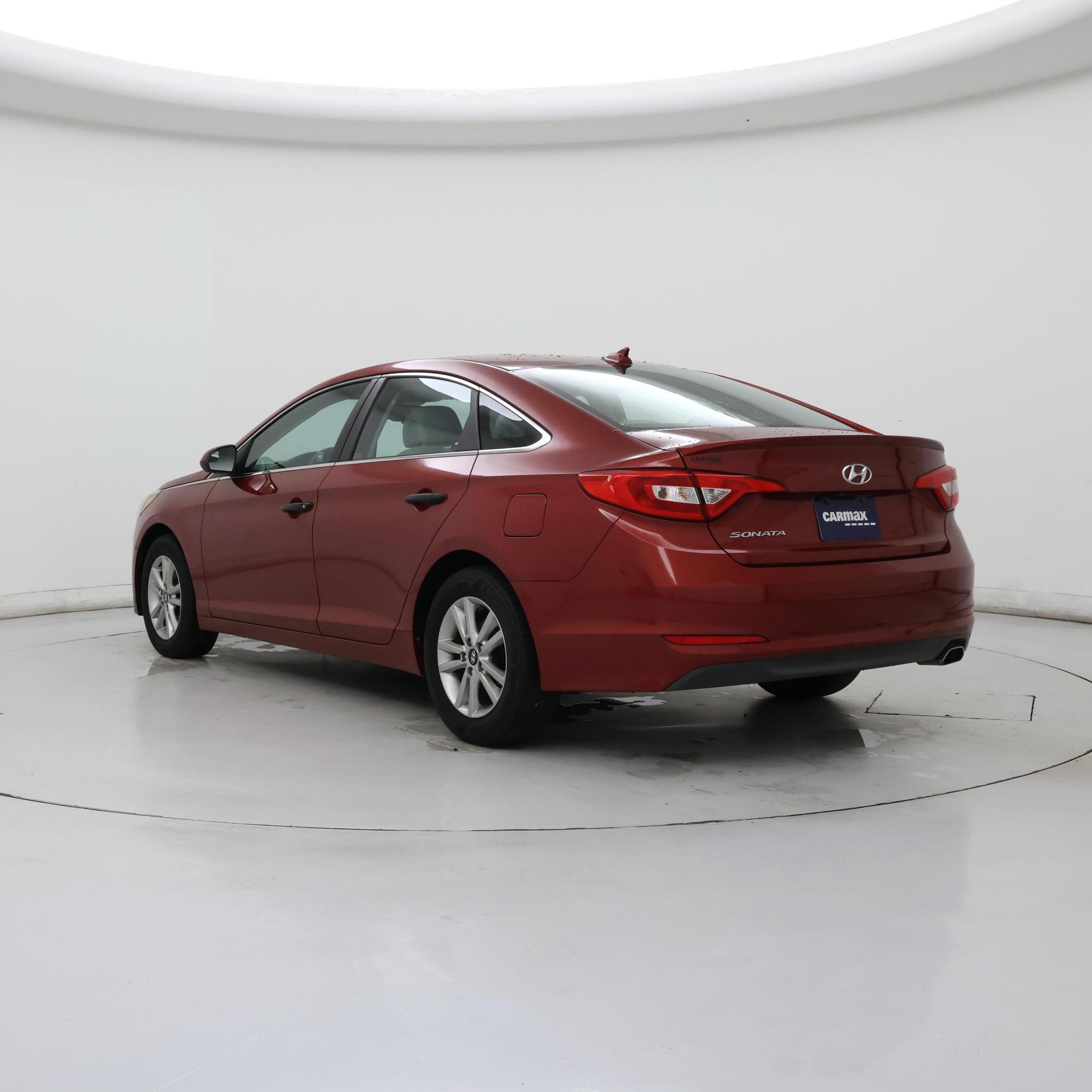 Thumbnail: 2016 Hyundai Sonata - 2