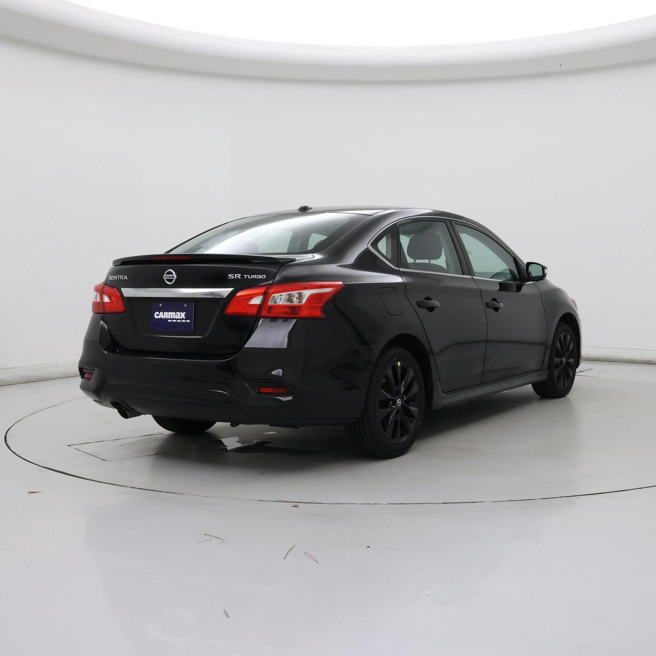Thumbnail: 2017 Nissan Sentra - 8