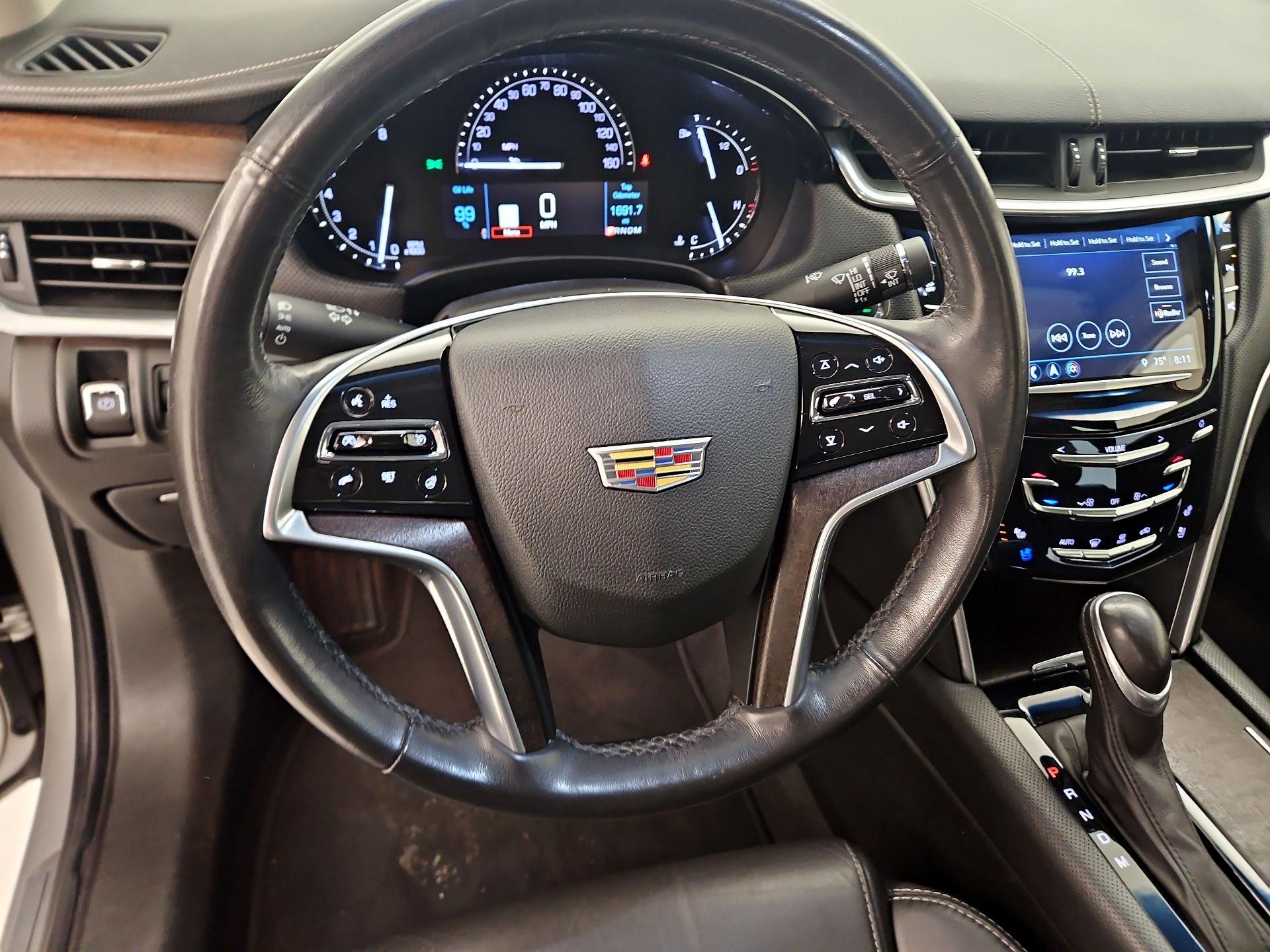 Thumbnail: 2019 Cadillac XTS - 10