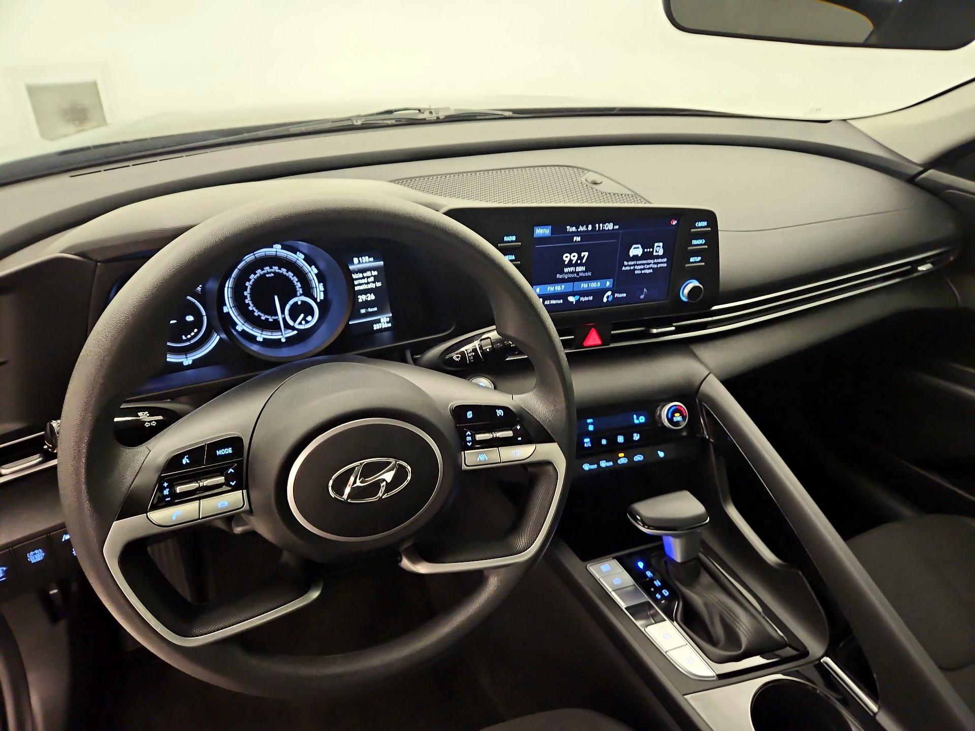Thumbnail: 2023 Hyundai Elantra - 9