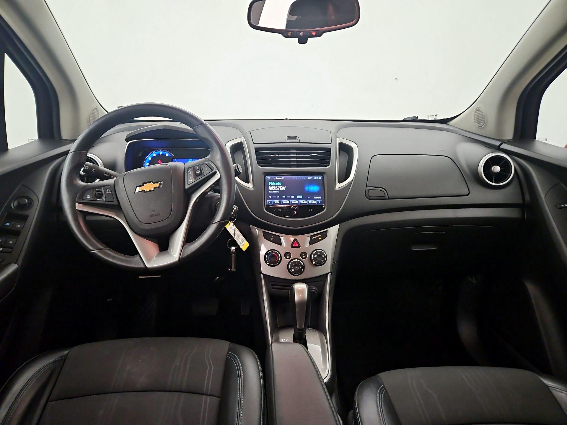 Thumbnail: 2016 Chevrolet Trax - 9