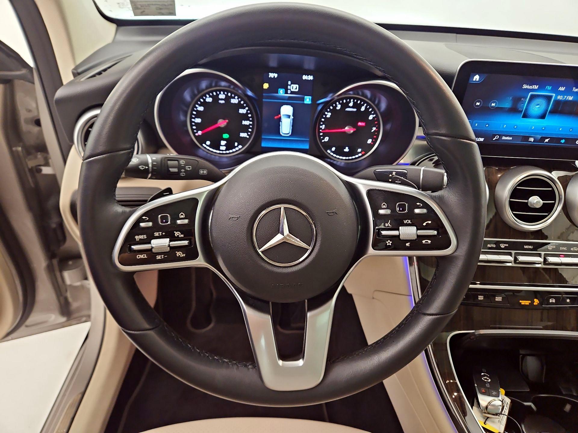 Thumbnail: 2022 Mercedes-Benz GLC - 10