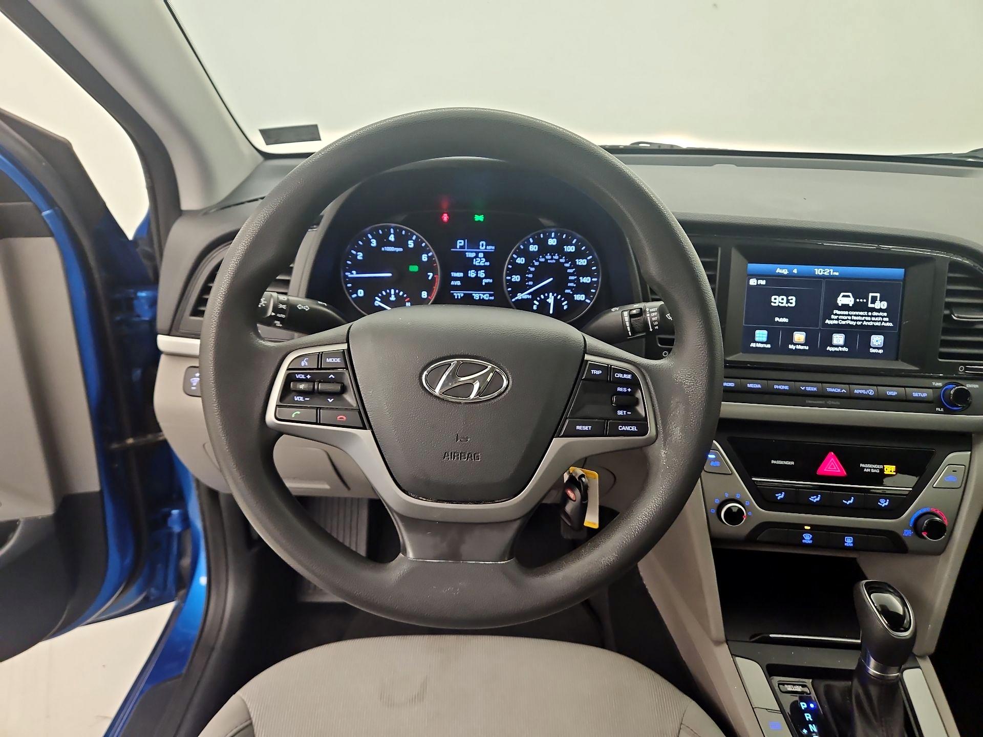 Thumbnail: 2017 Hyundai Elantra - 10