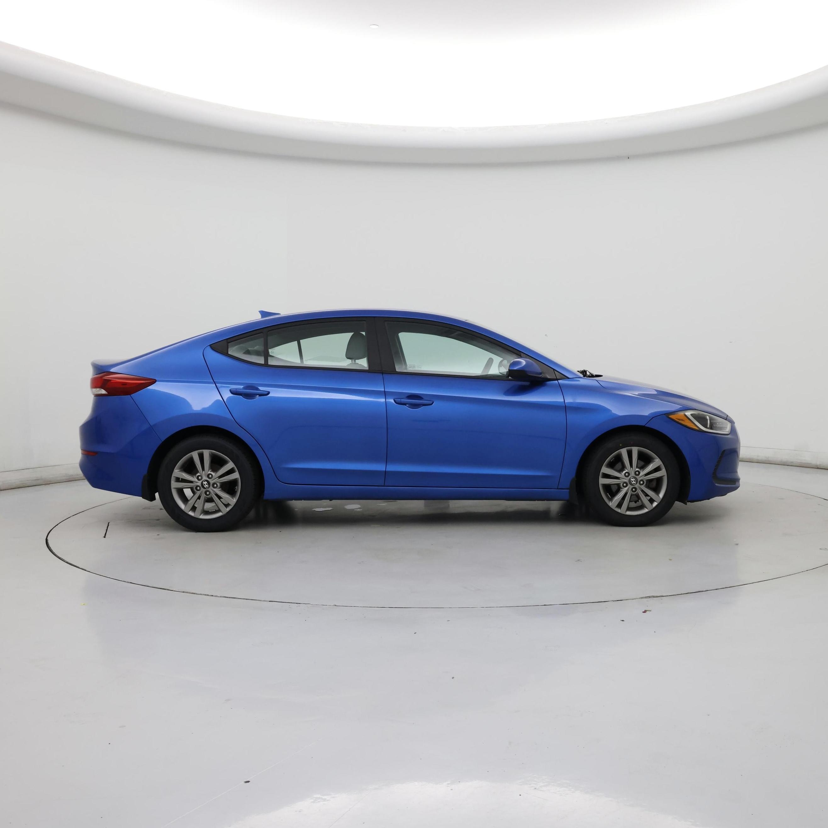 Thumbnail: 2017 Hyundai Elantra - 7