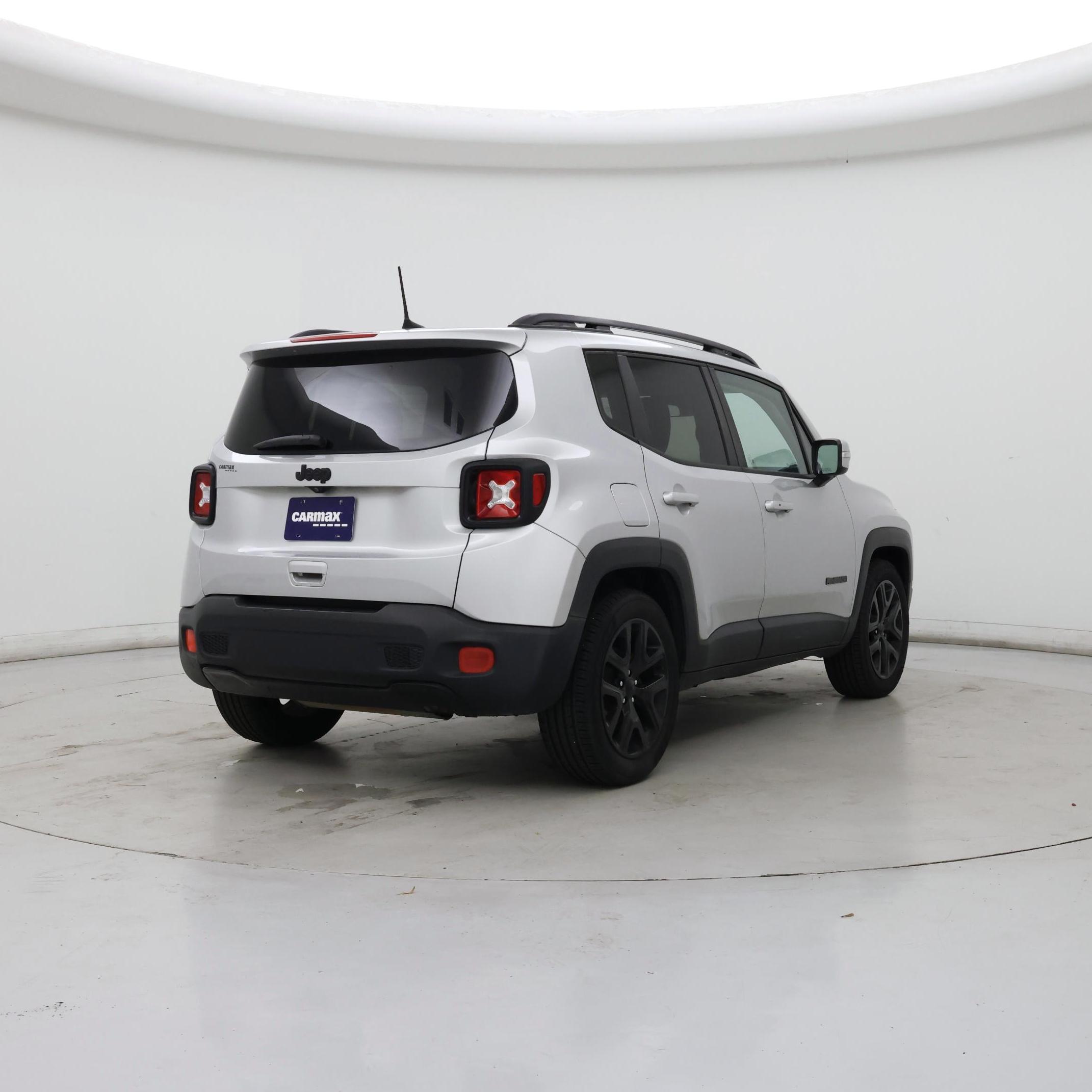 Thumbnail: 2018 Jeep Renegade - 8