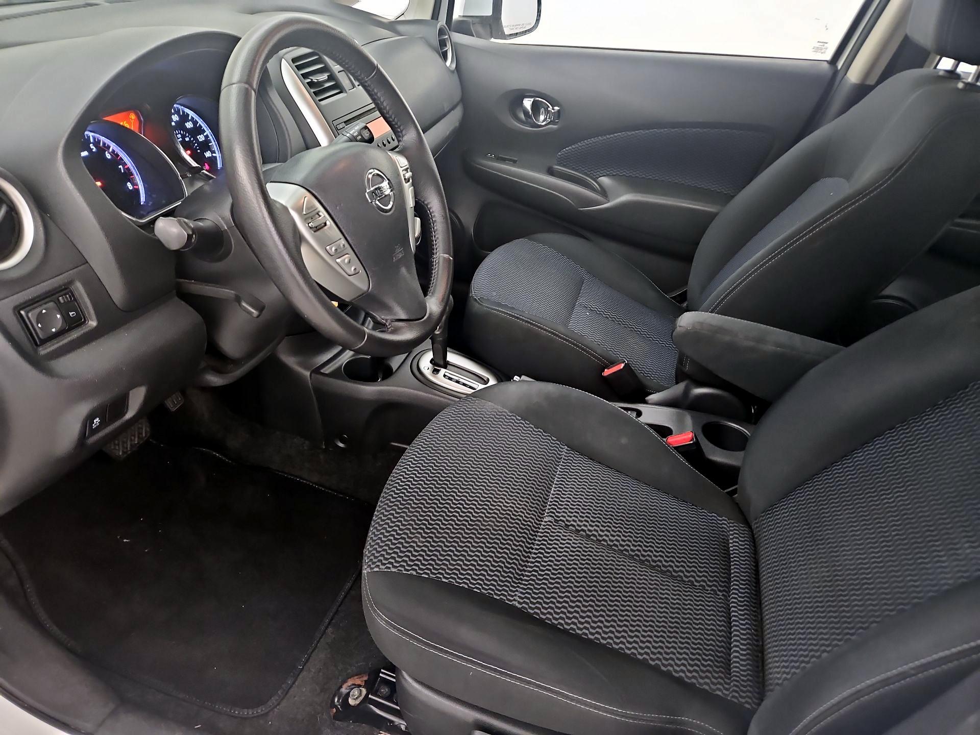 Thumbnail: 2014 Nissan Versa Note - 11