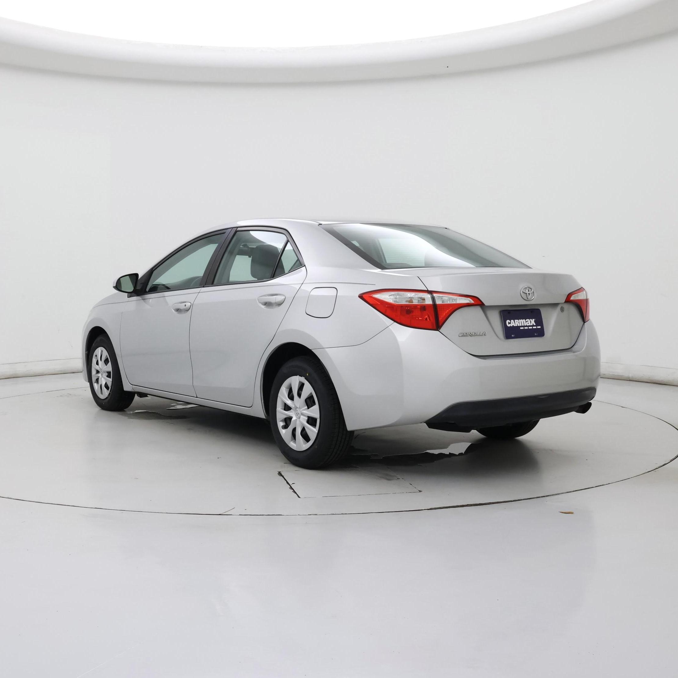 Thumbnail: 2015 Toyota Corolla - 2