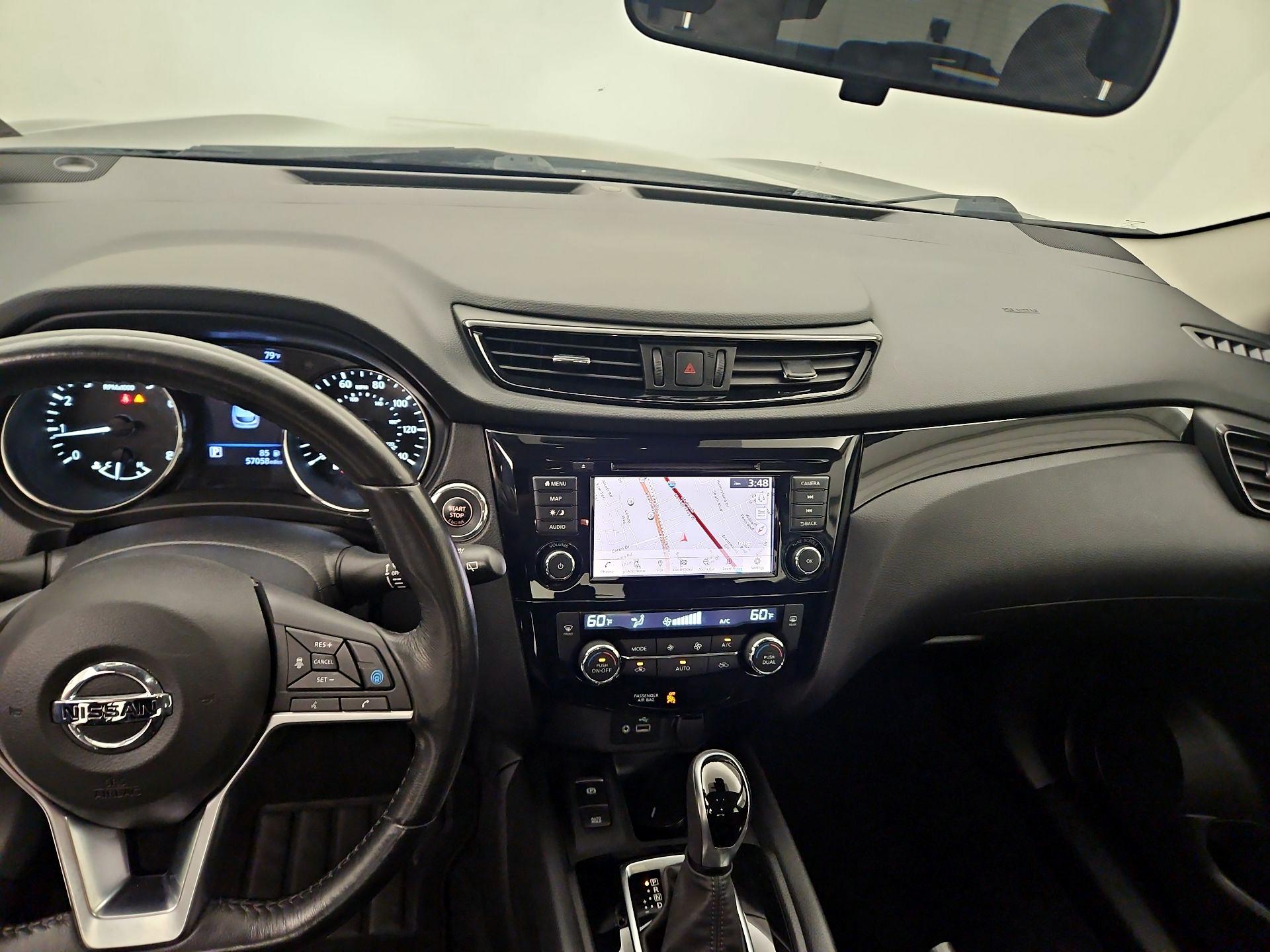 Thumbnail: 2019 Nissan Rogue Sport - 9