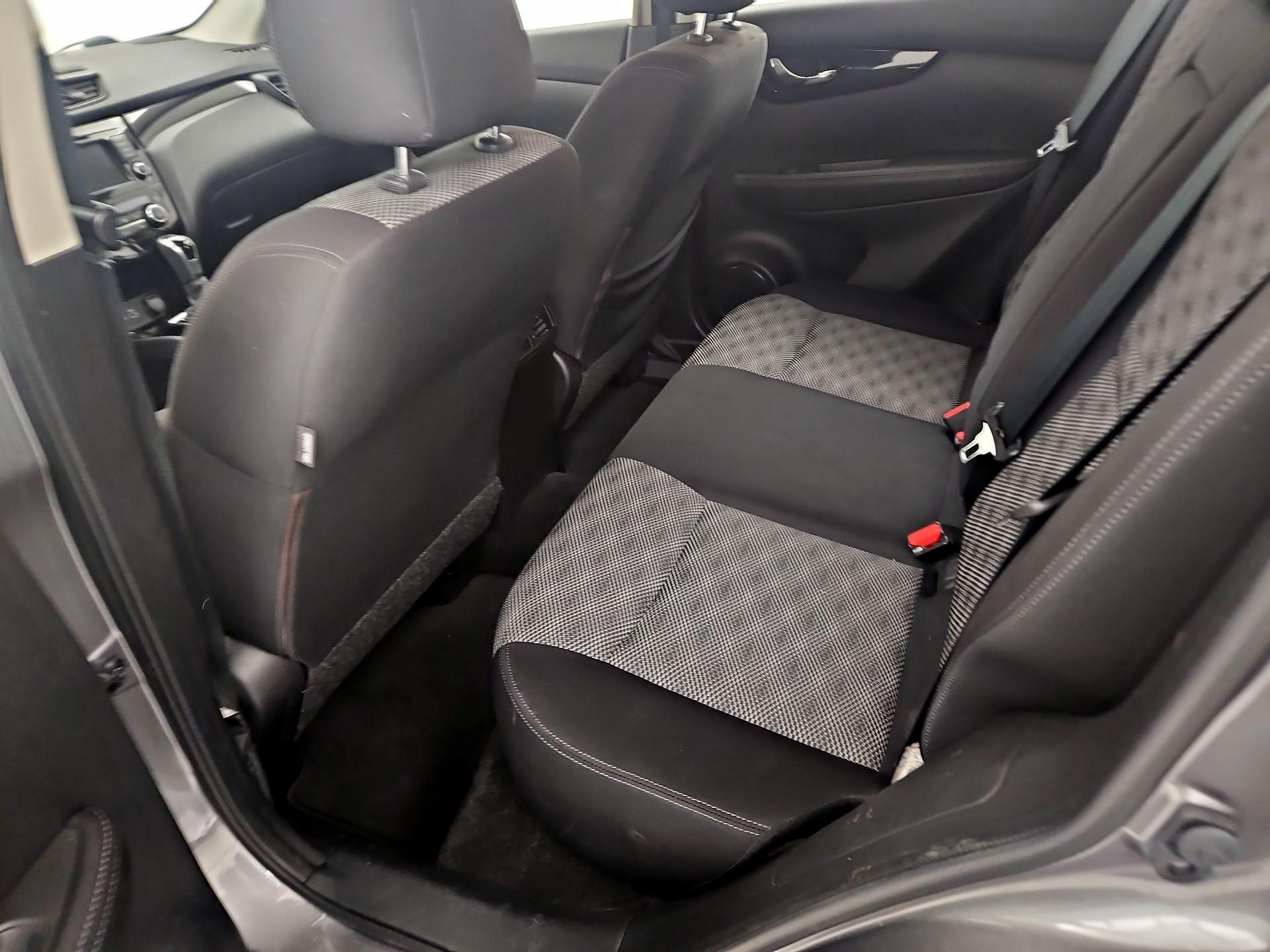 Thumbnail: 2019 Nissan Rogue Sport - 20