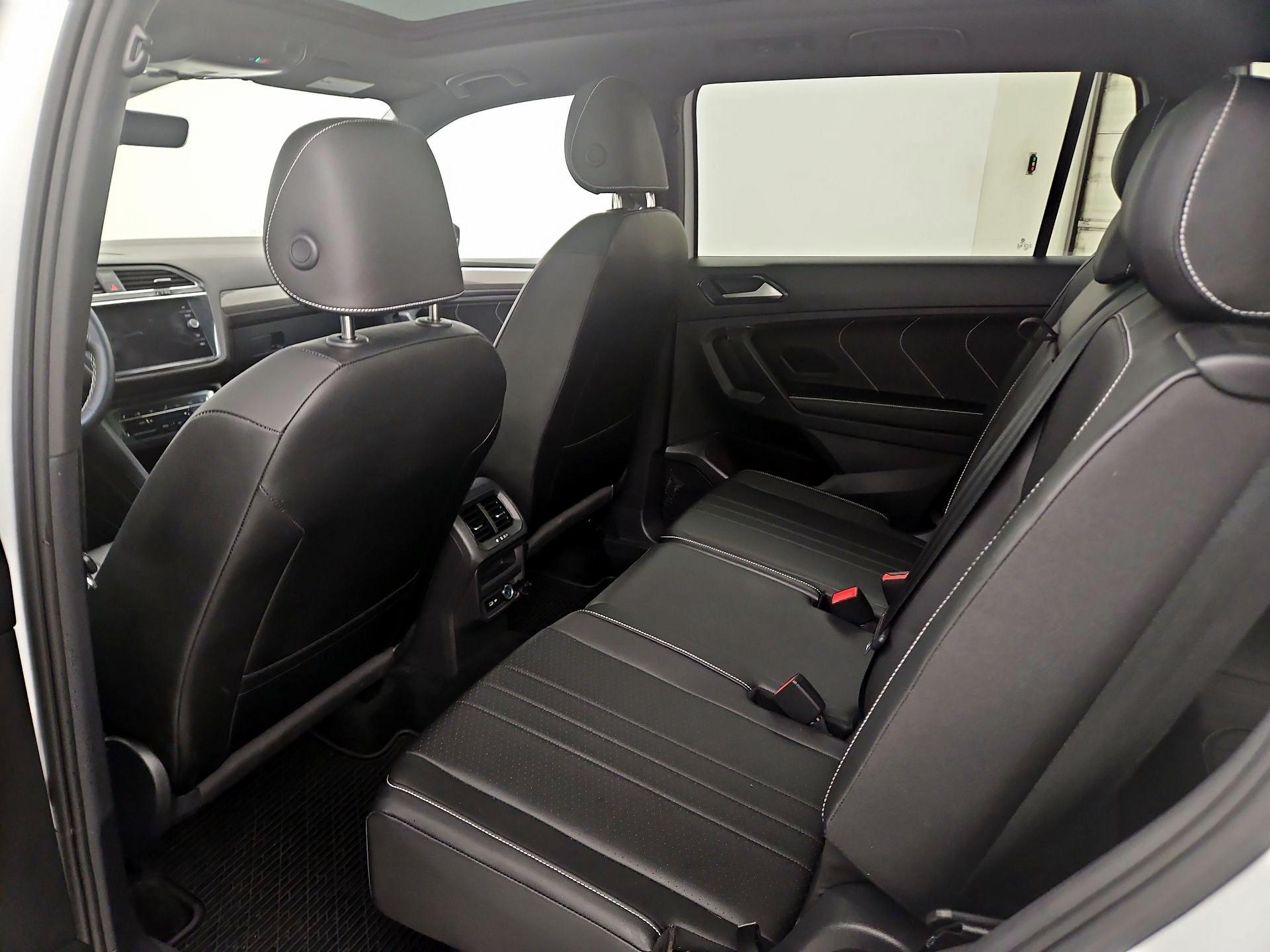 Thumbnail: 2023 Volkswagen Tiguan - 20
