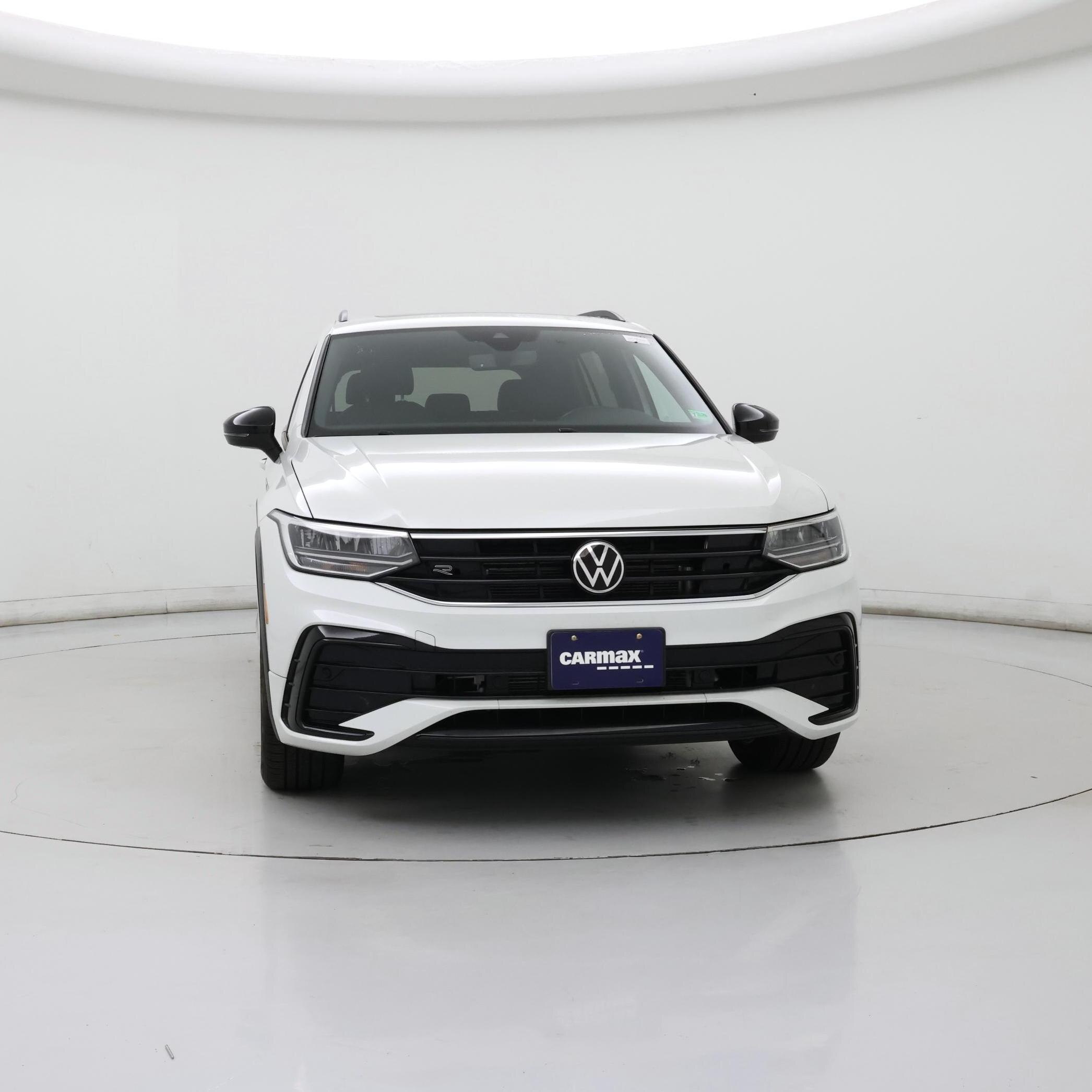 Thumbnail: 2023 Volkswagen Tiguan - 5