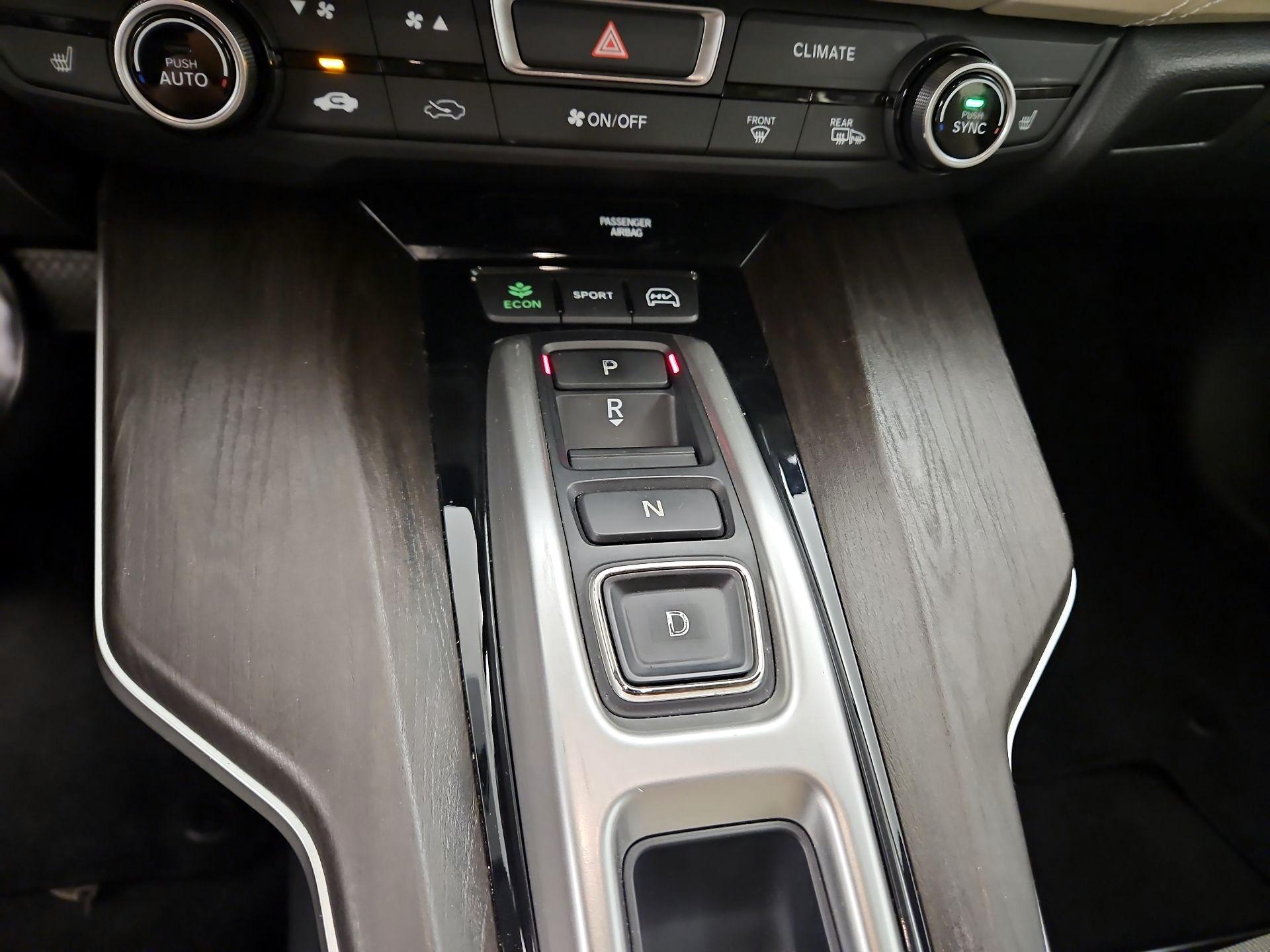 Thumbnail: 2018 Honda Clarity - 17