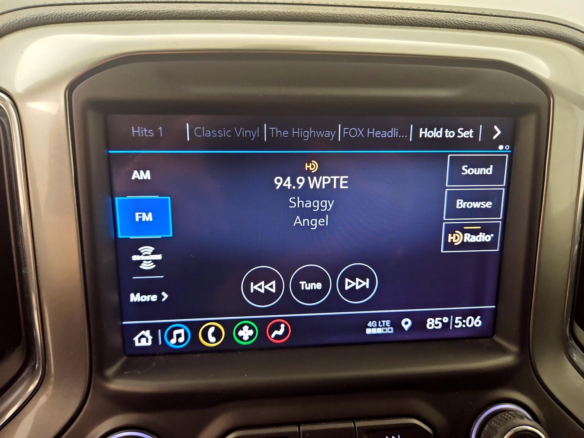 Thumbnail: 2019 Chevrolet Silverado 1500 - 15