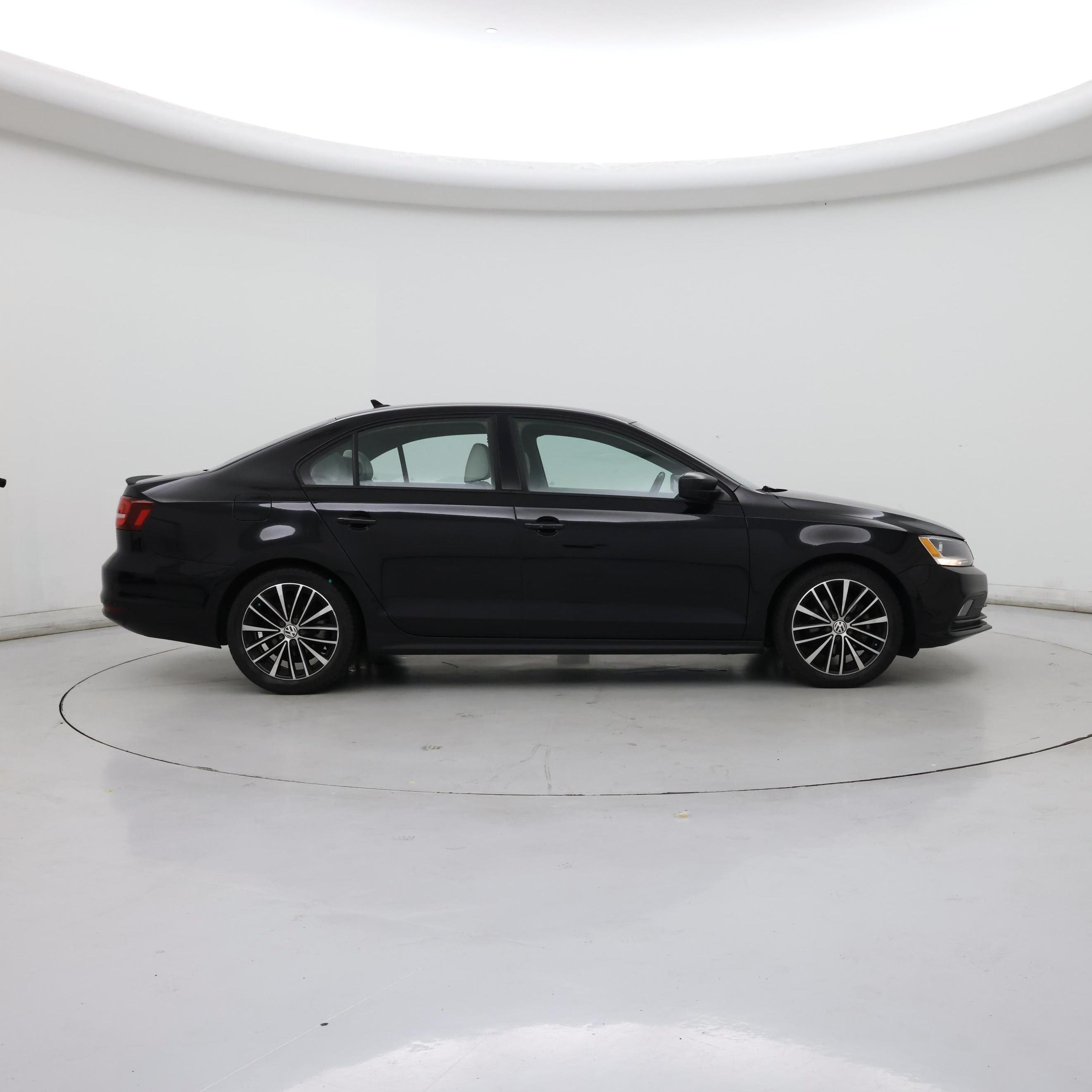 Thumbnail: 2016 Volkswagen Jetta - 7