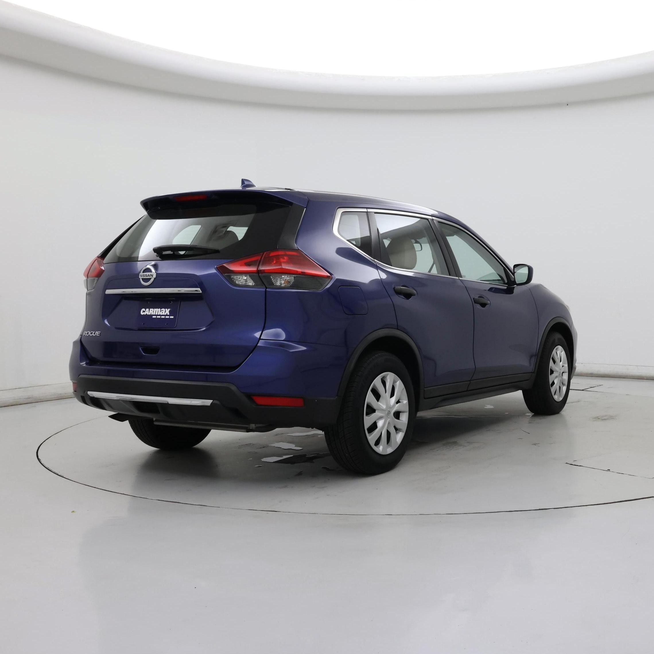 Thumbnail: 2017 Nissan Rogue - 8