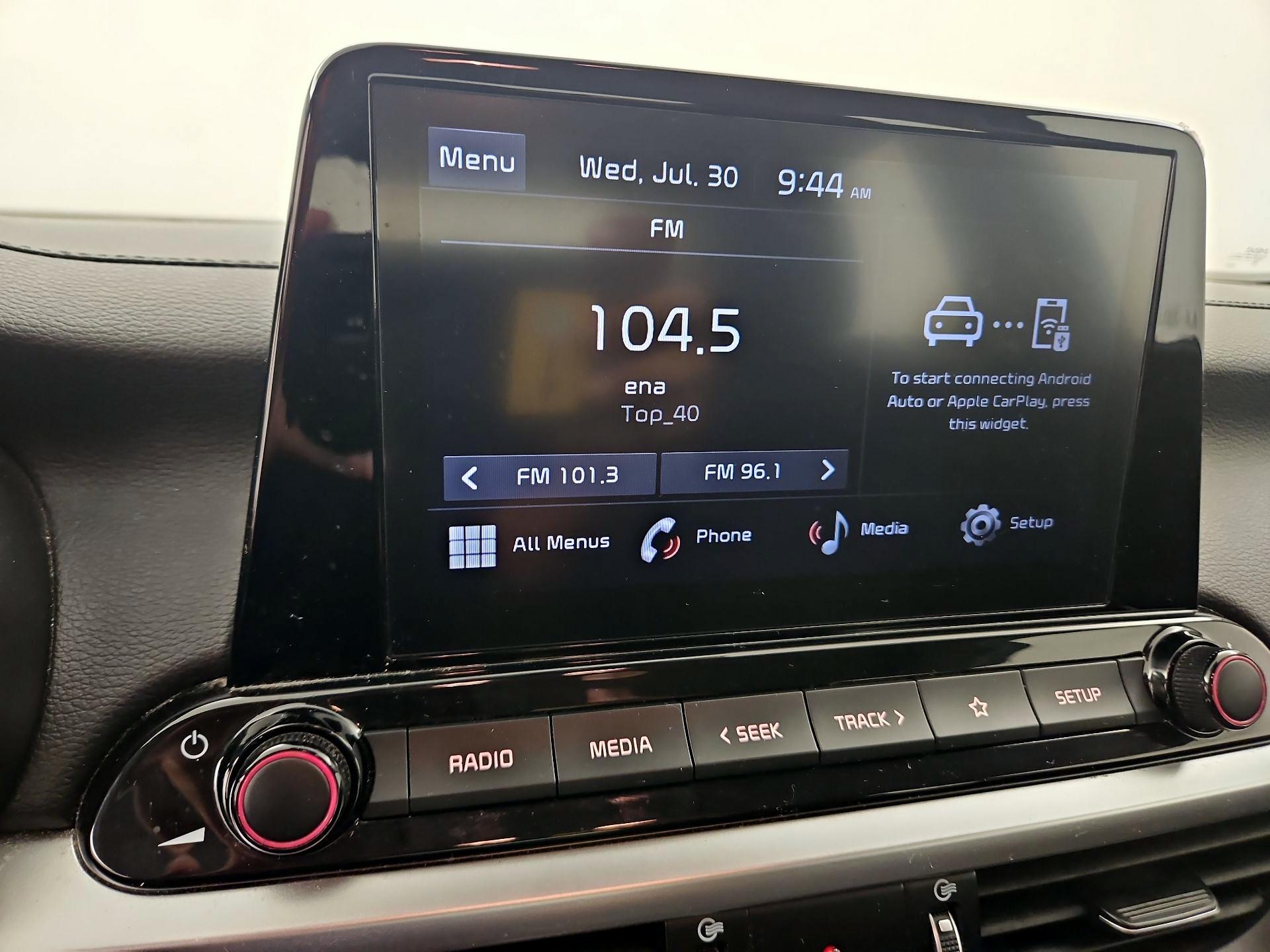 Thumbnail: 2023 Kia Forte - 15
