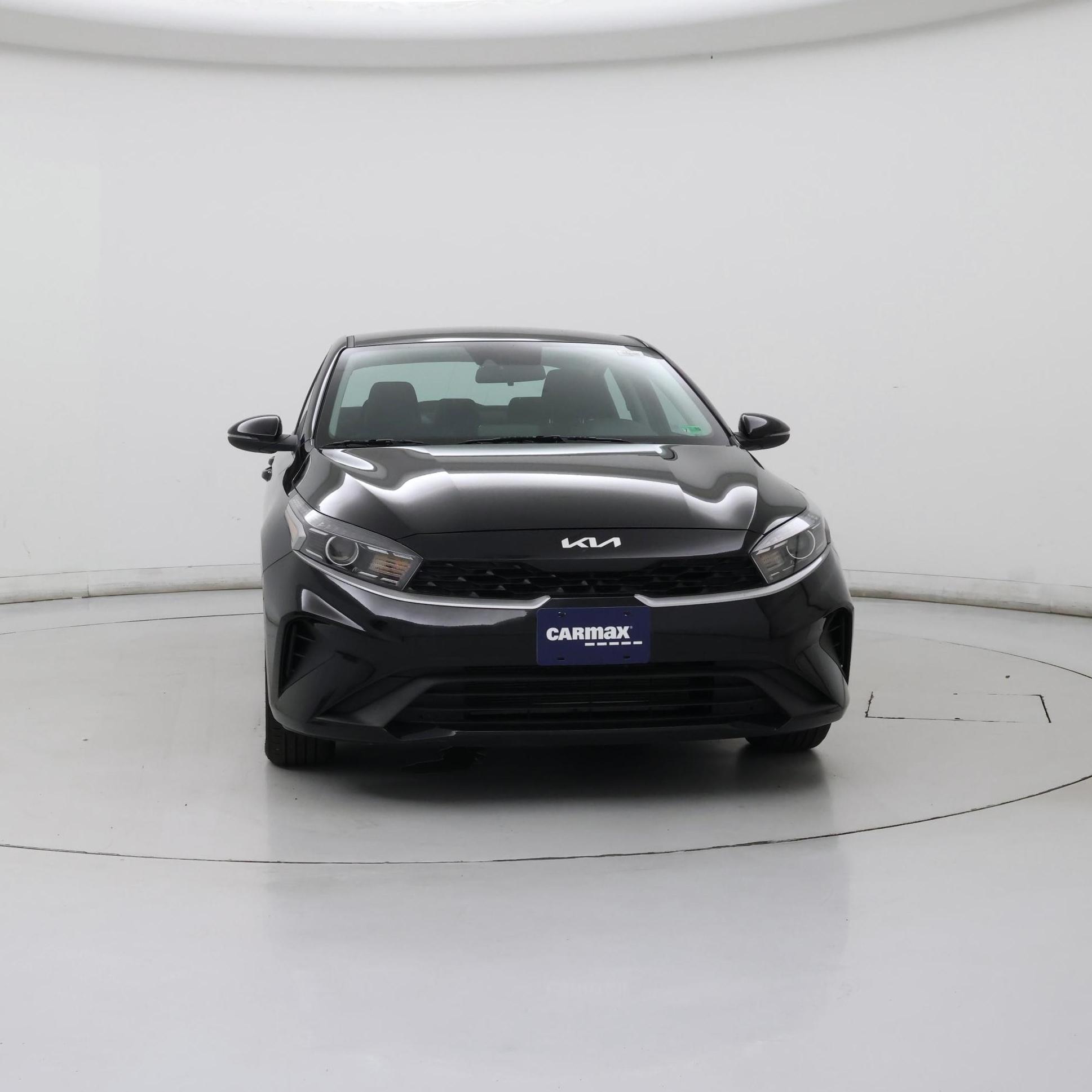 Thumbnail: 2023 Kia Forte - 5