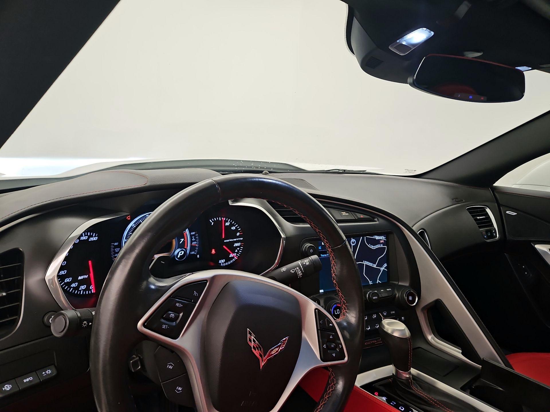 Thumbnail: 2014 Chevrolet Corvette - 9