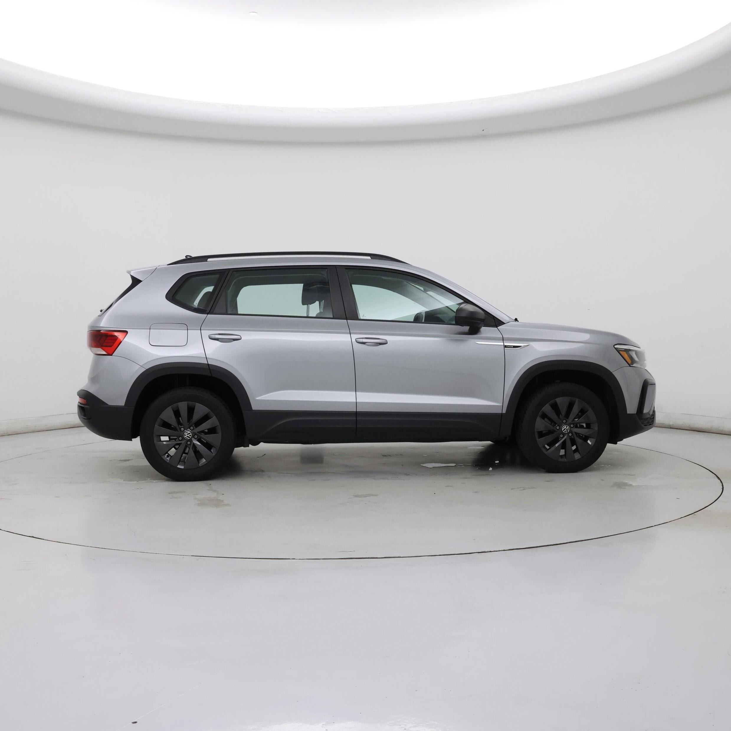 Thumbnail: 2023 Volkswagen Taos - 7