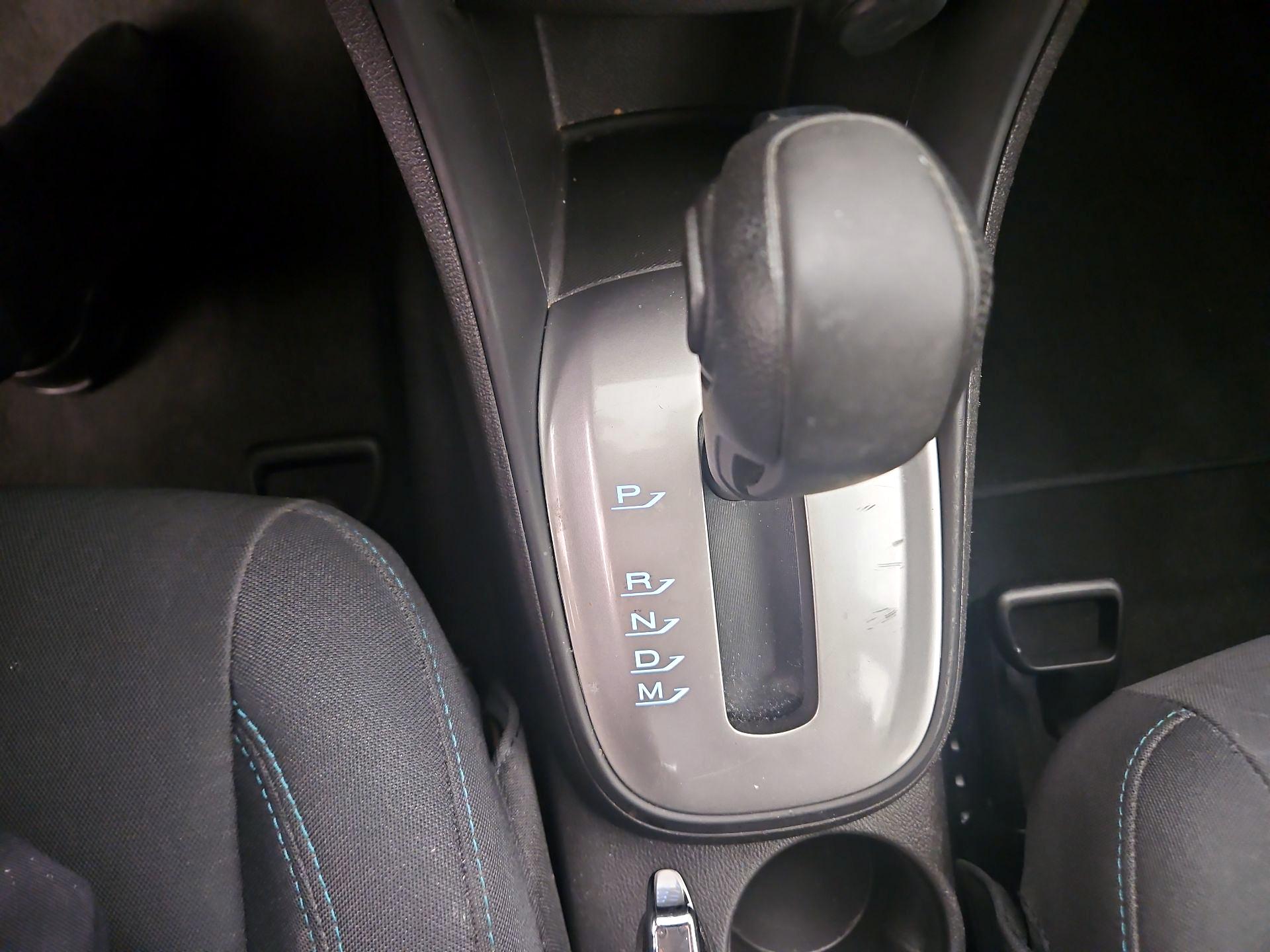 Thumbnail: 2016 Chevrolet Trax - 17