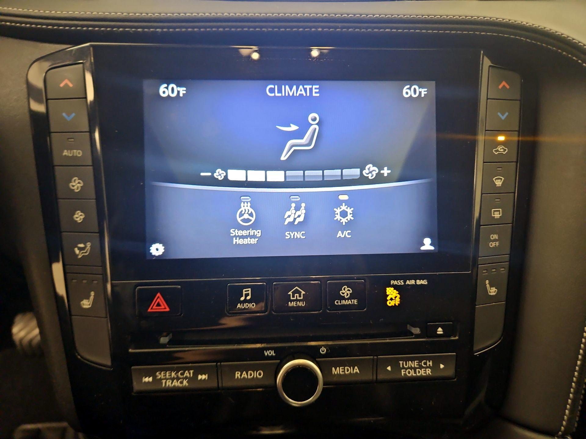 Thumbnail: 2019 INFINITI QX50 - 16
