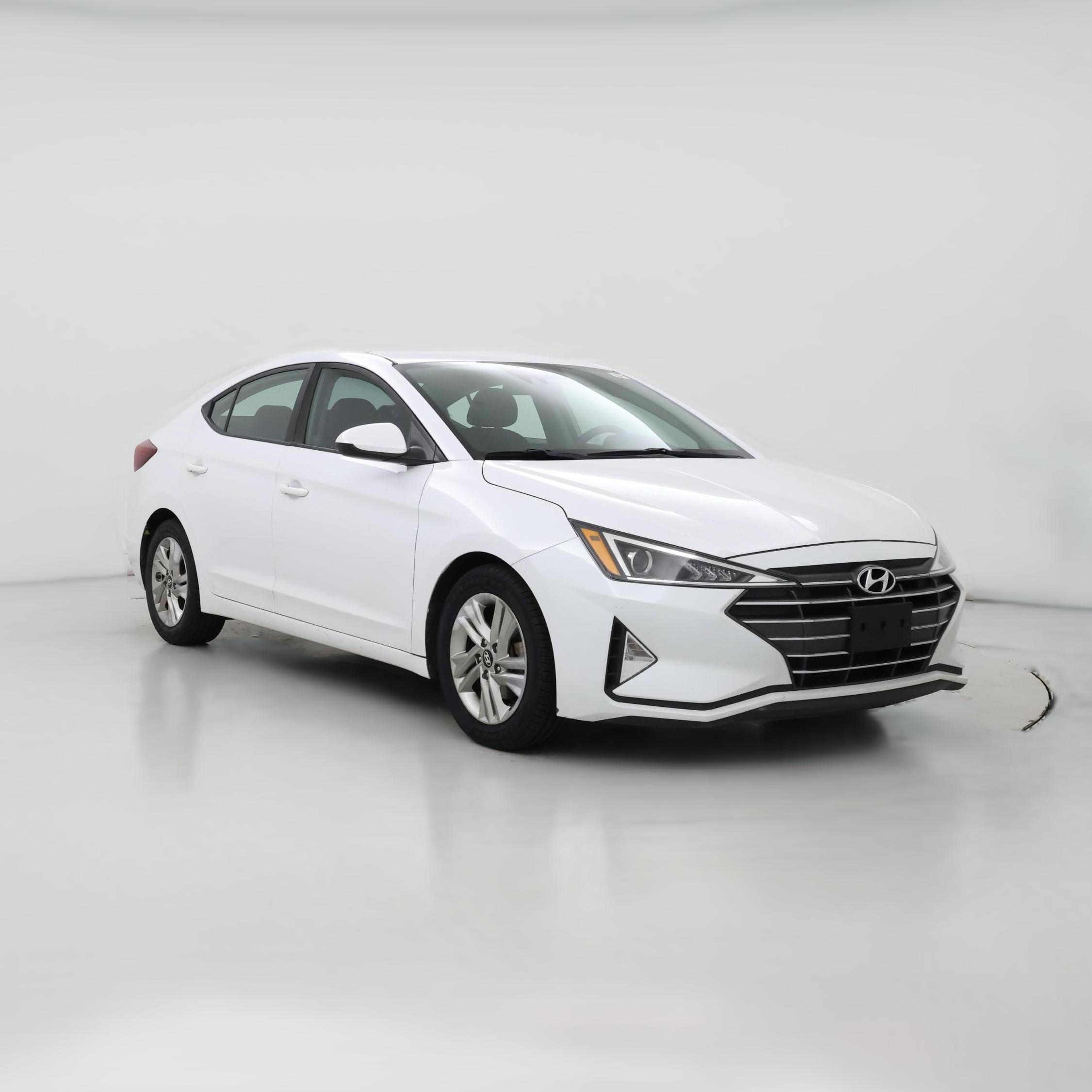 Thumbnail: 2019 Hyundai Elantra - 1