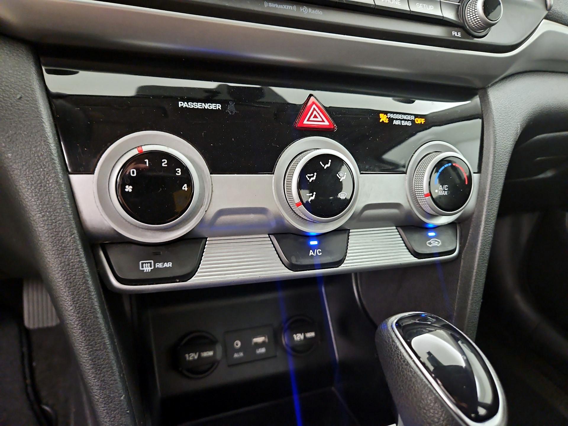 Thumbnail: 2019 Hyundai Elantra - 16