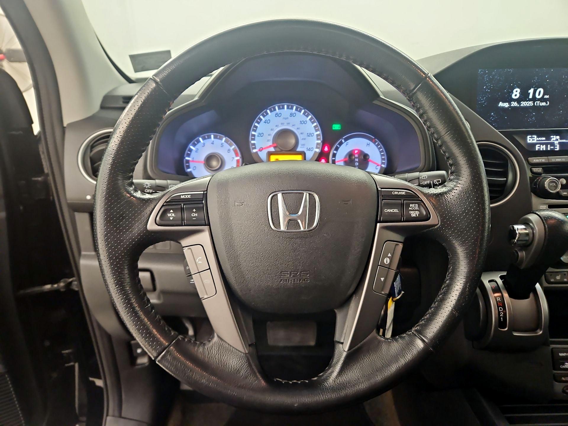 Thumbnail: 2015 Honda Pilot - 10