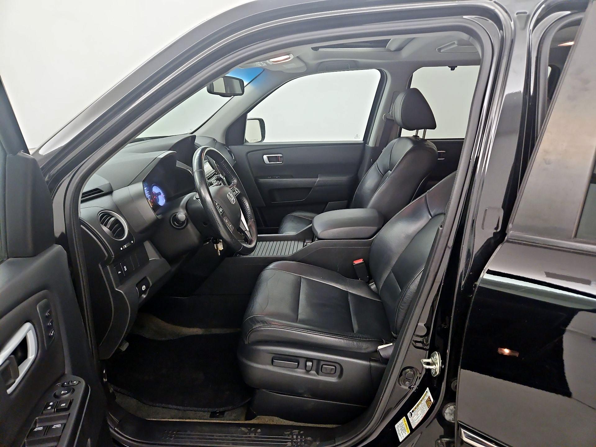 Thumbnail: 2015 Honda Pilot - 11