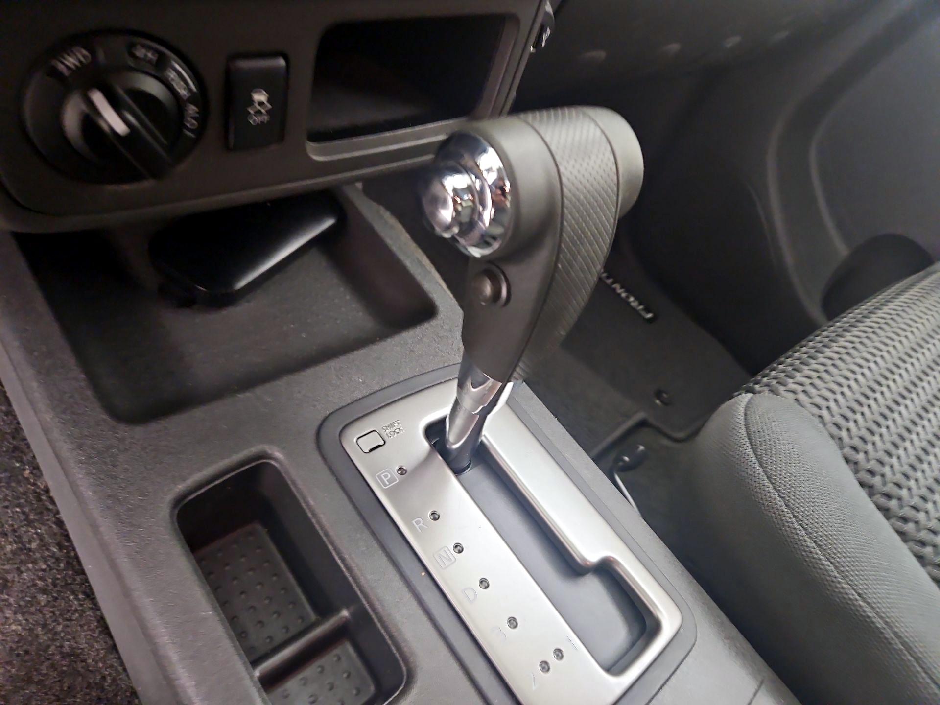 Thumbnail: 2017 Nissan Frontier - 16
