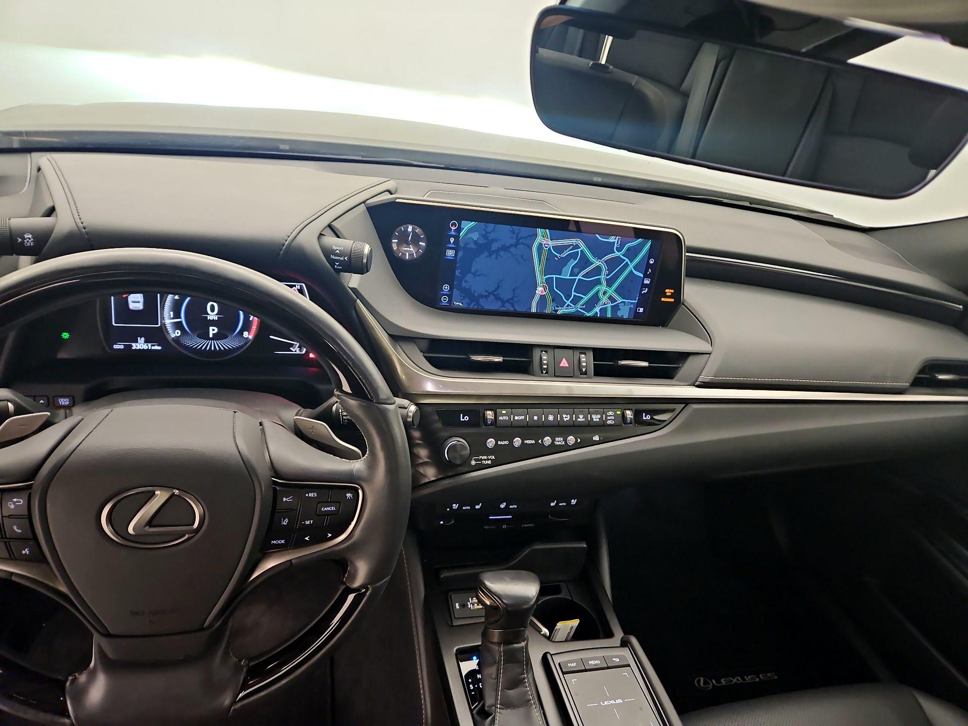 Thumbnail: 2019 Lexus ES - 9