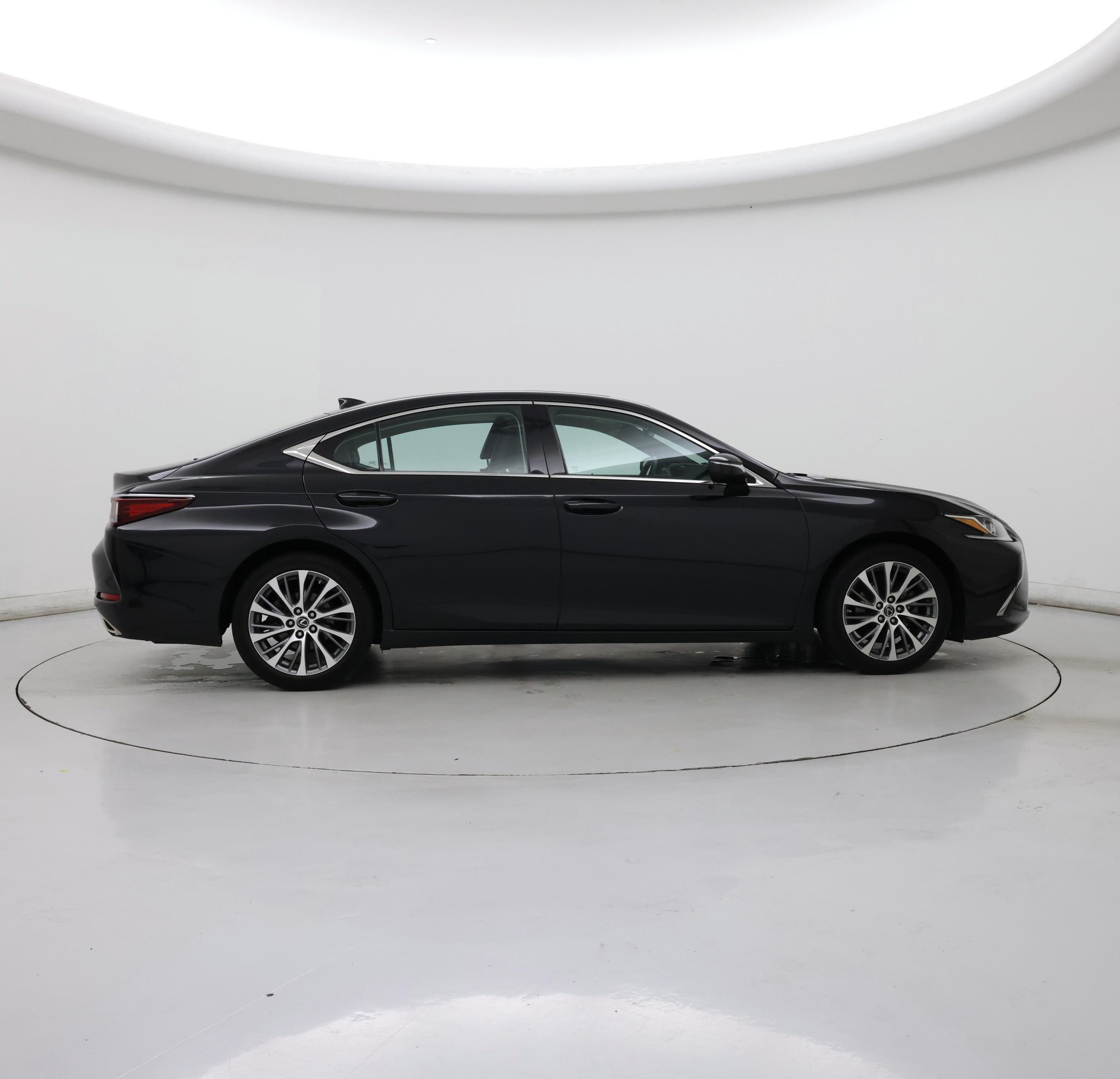 Thumbnail: 2019 Lexus ES - 7