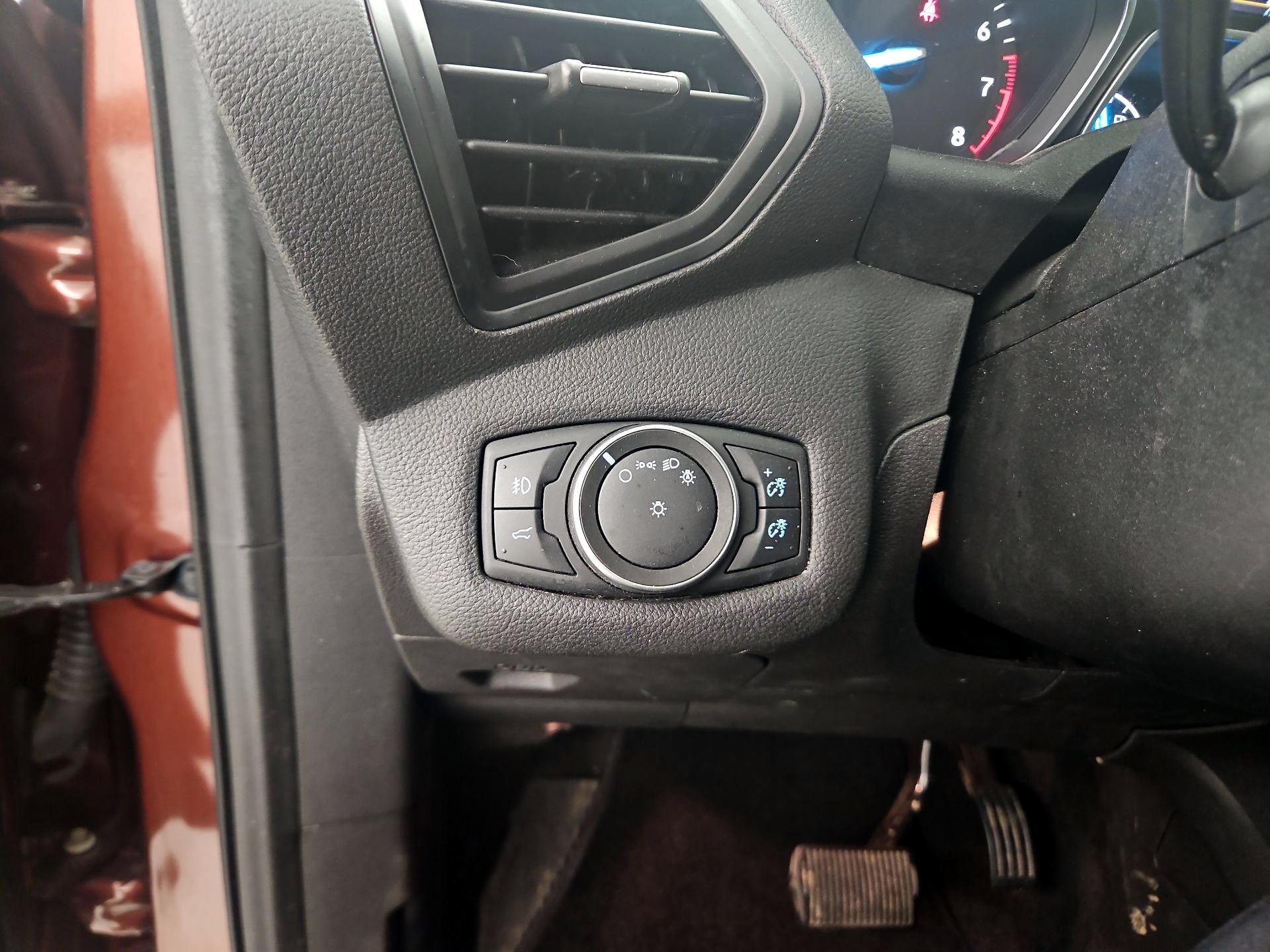 Thumbnail: 2018 Ford Escape - 13