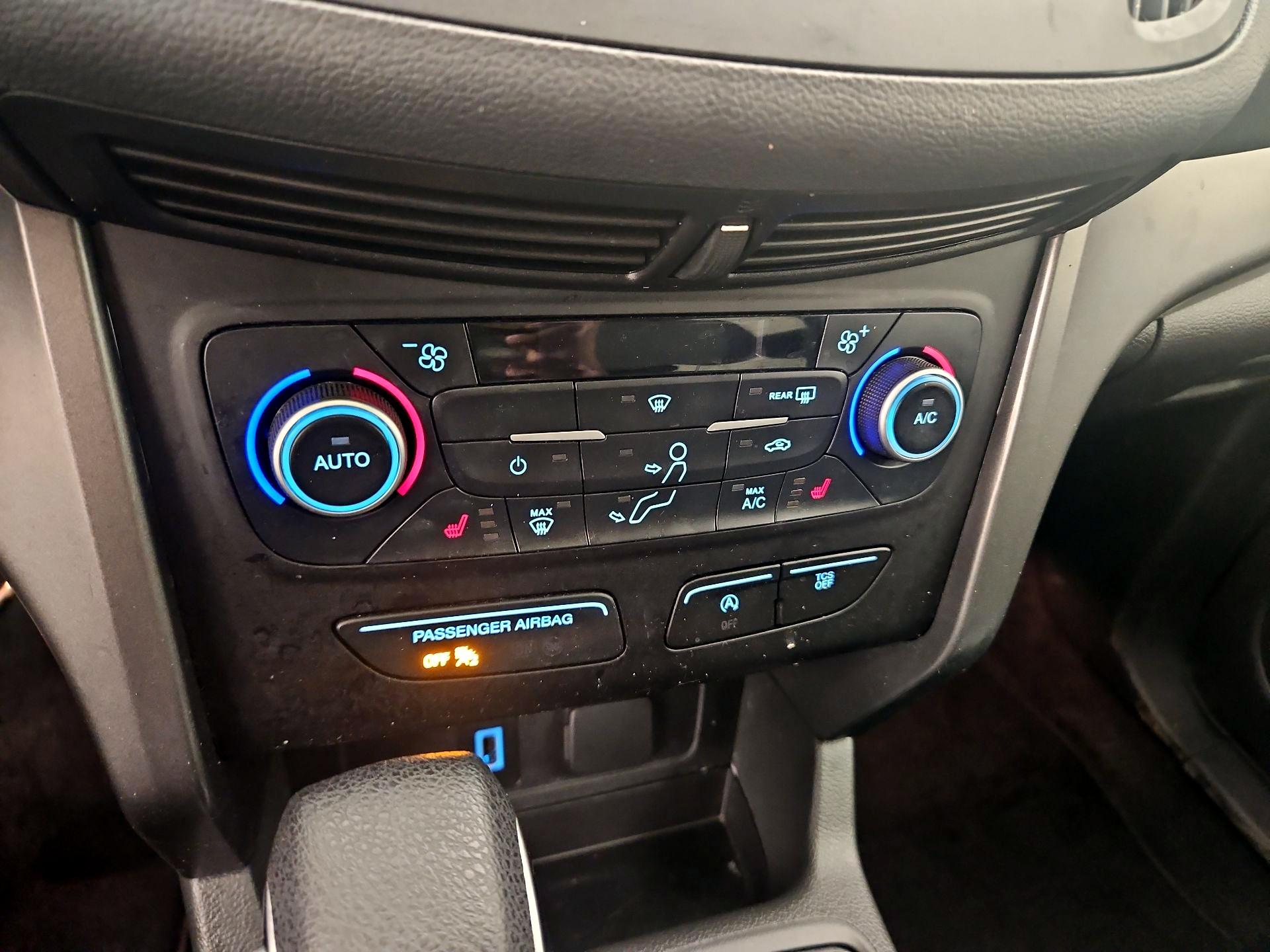 Thumbnail: 2018 Ford Escape - 16