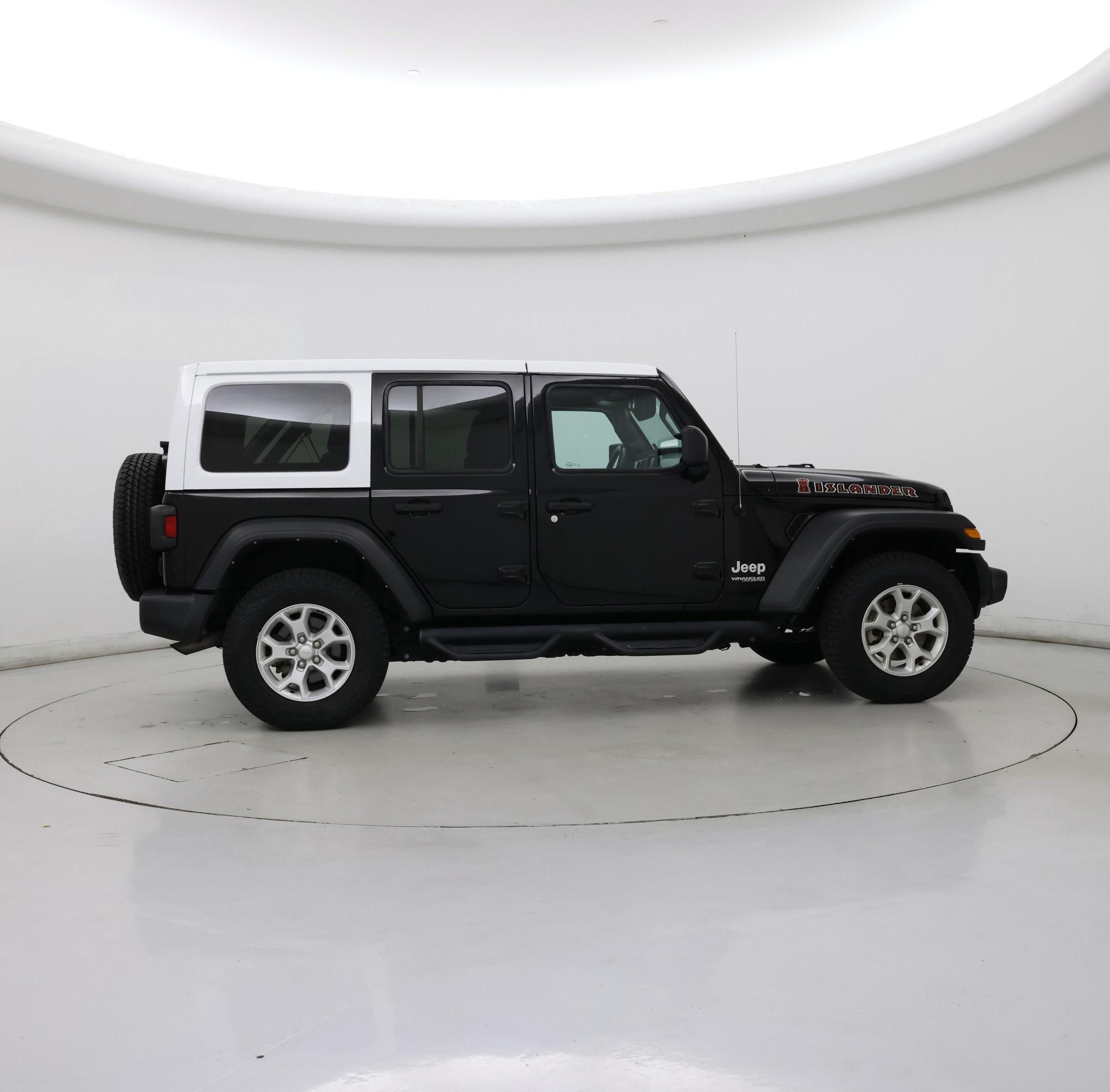 Thumbnail: 2021 Jeep Wrangler - 7