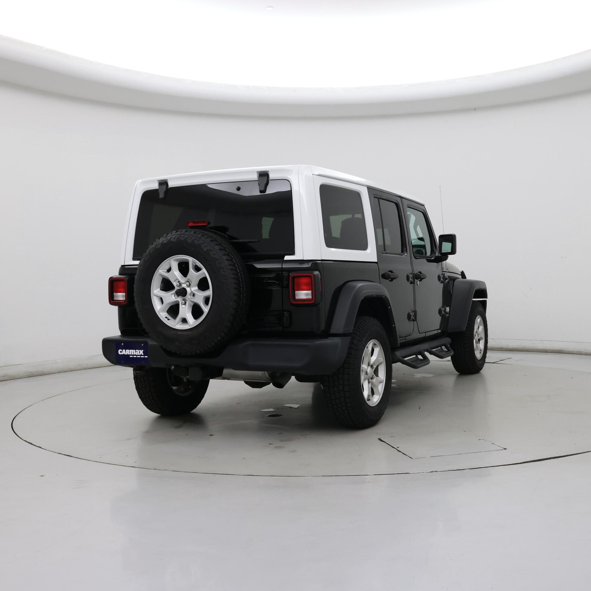 Thumbnail: 2021 Jeep Wrangler - 8