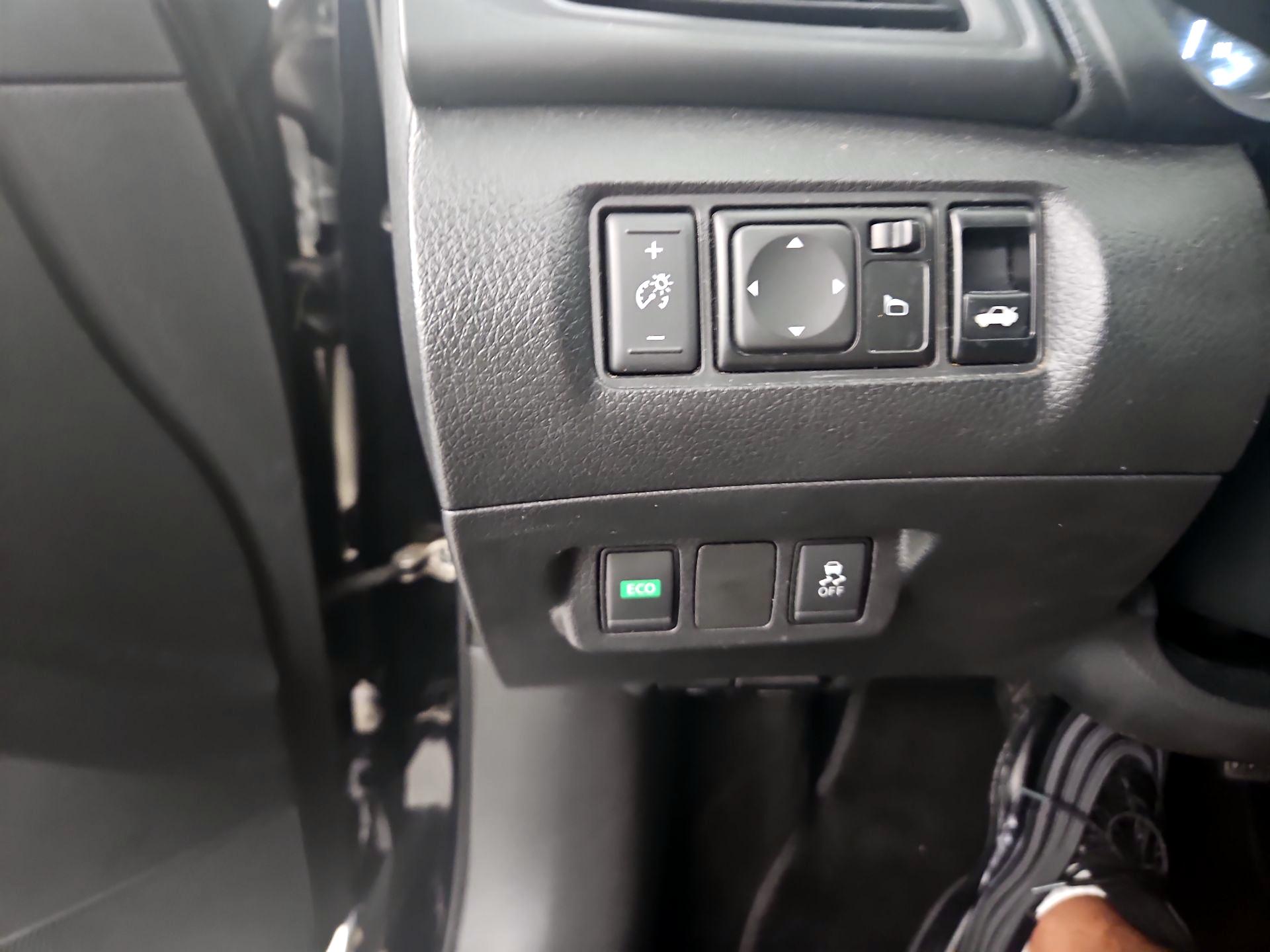 Thumbnail: 2019 Nissan Sentra - 13