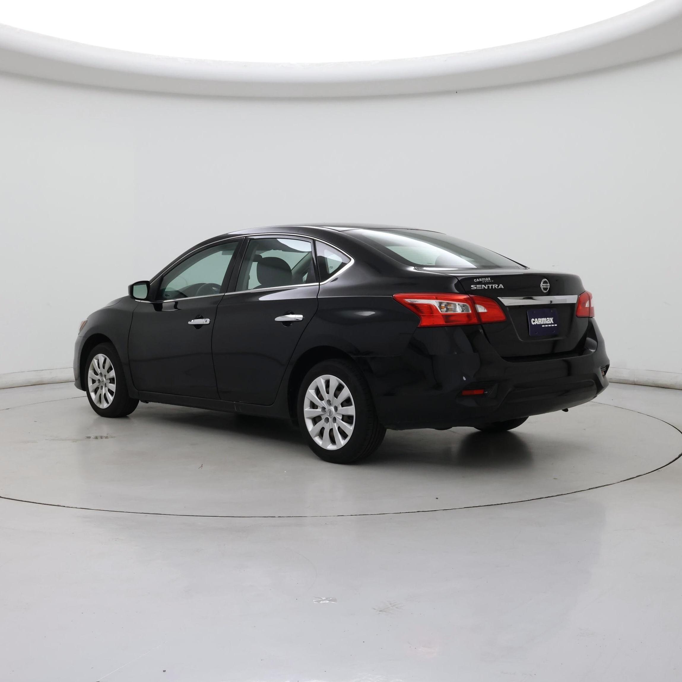 Thumbnail: 2019 Nissan Sentra - 2