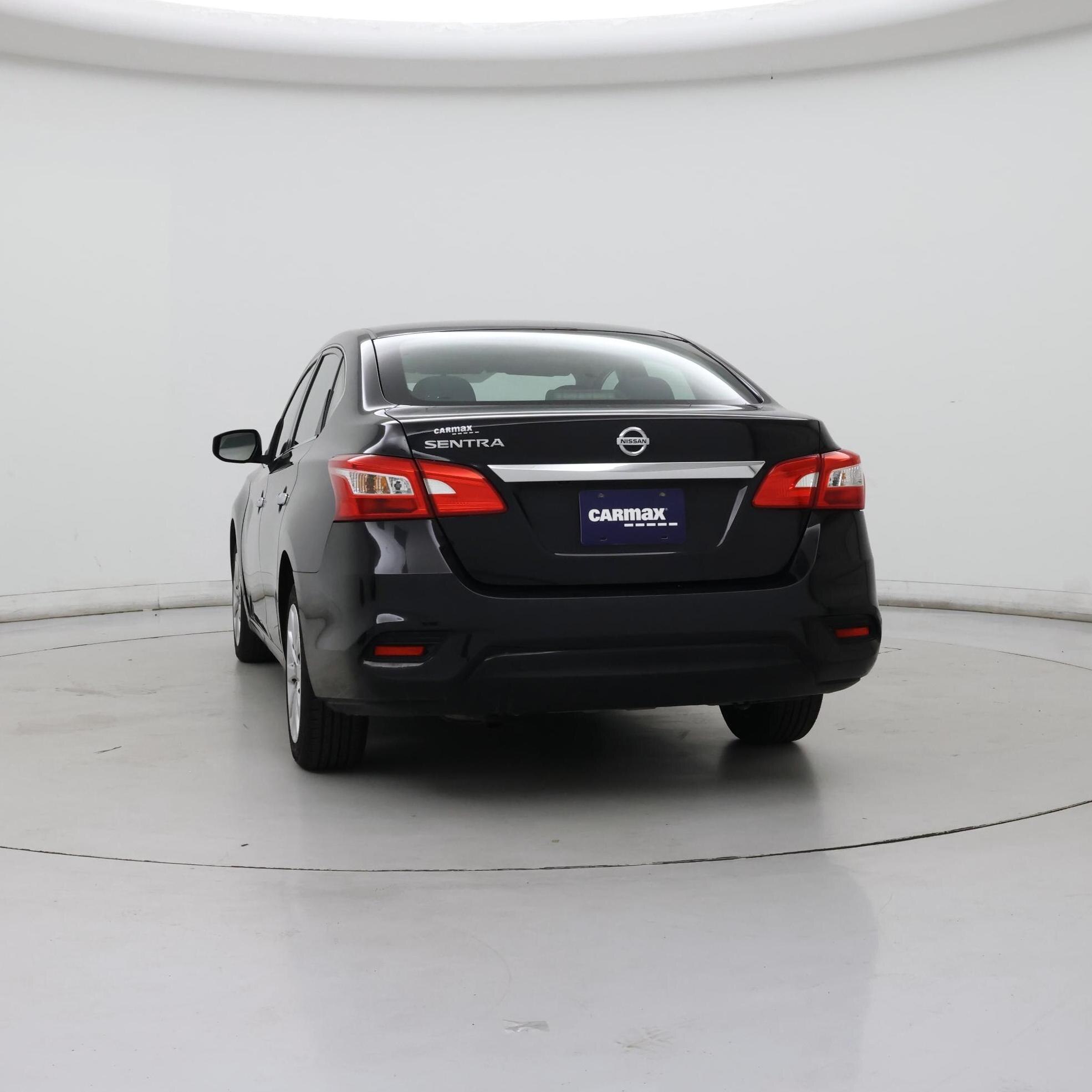 Thumbnail: 2019 Nissan Sentra - 6