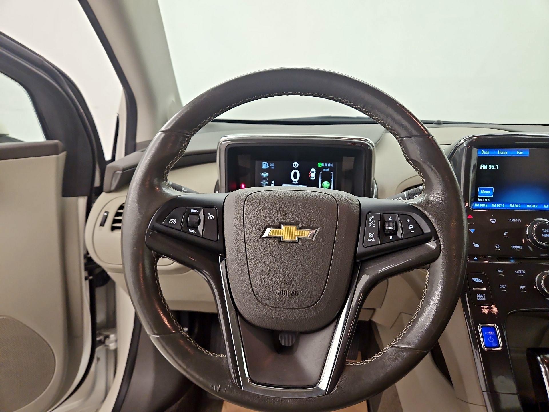 Thumbnail: 2014 Chevrolet Volt - 10