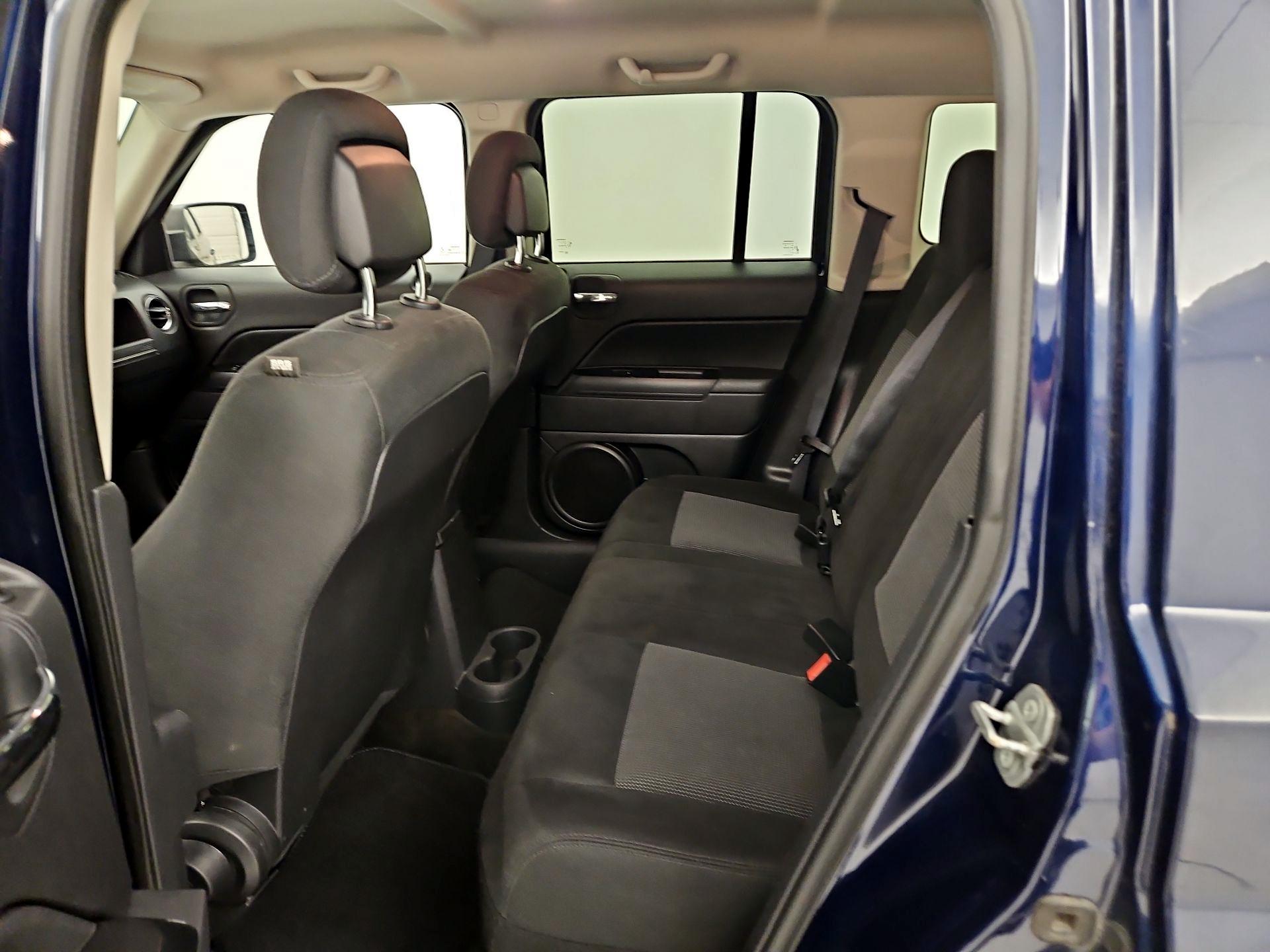 Thumbnail: 2015 Jeep Patriot - 17