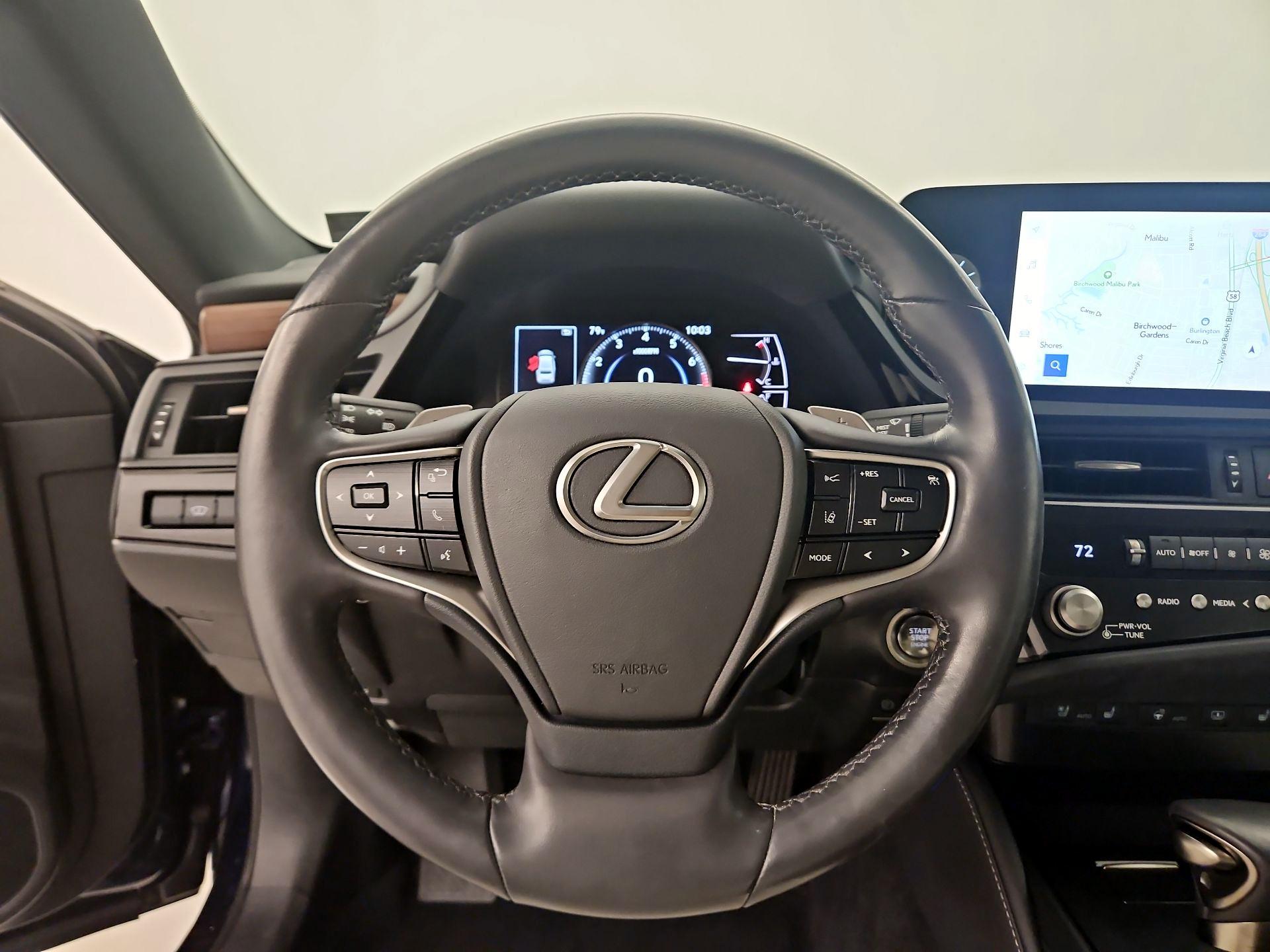 Thumbnail: 2023 Lexus ES - 10