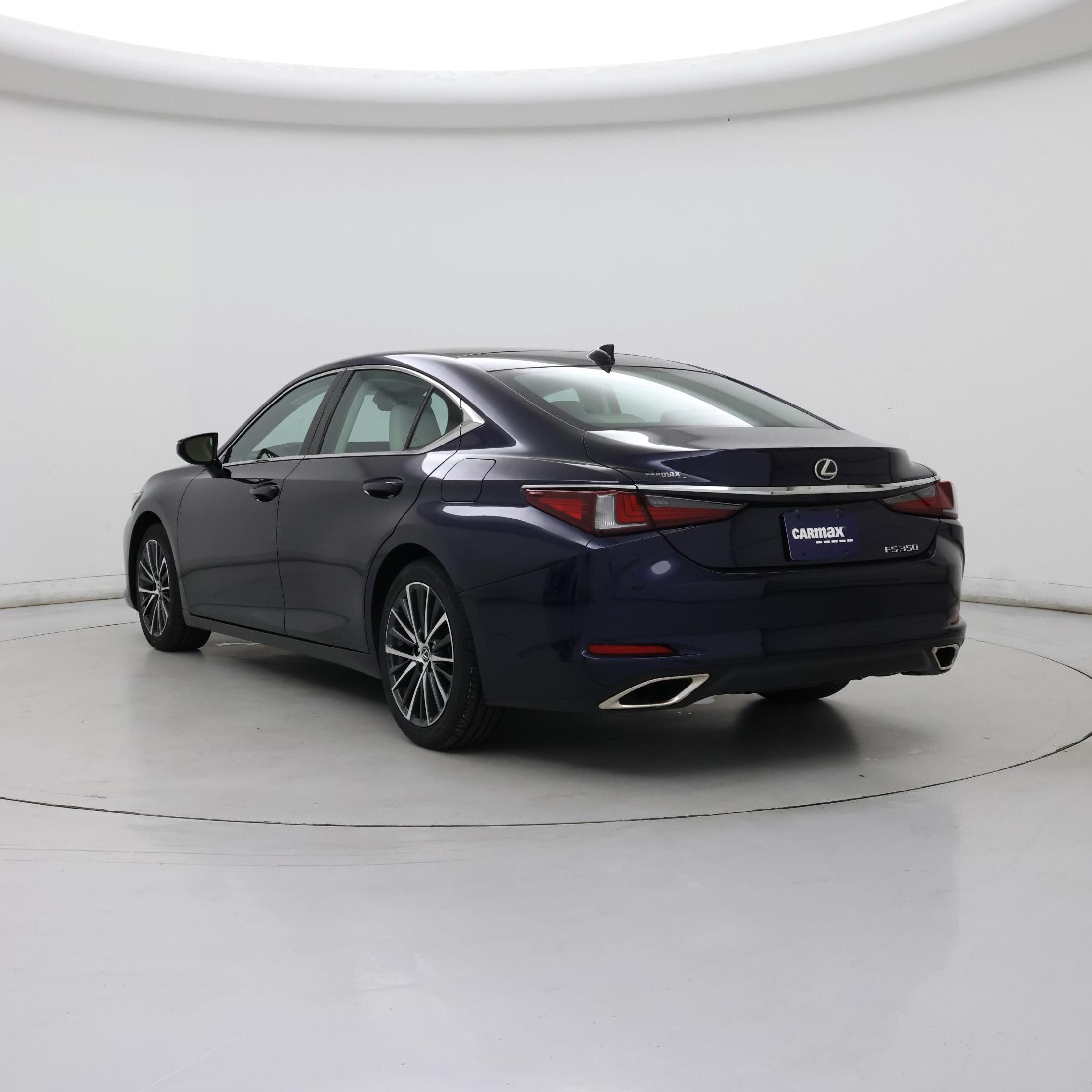 Thumbnail: 2023 Lexus ES - 2