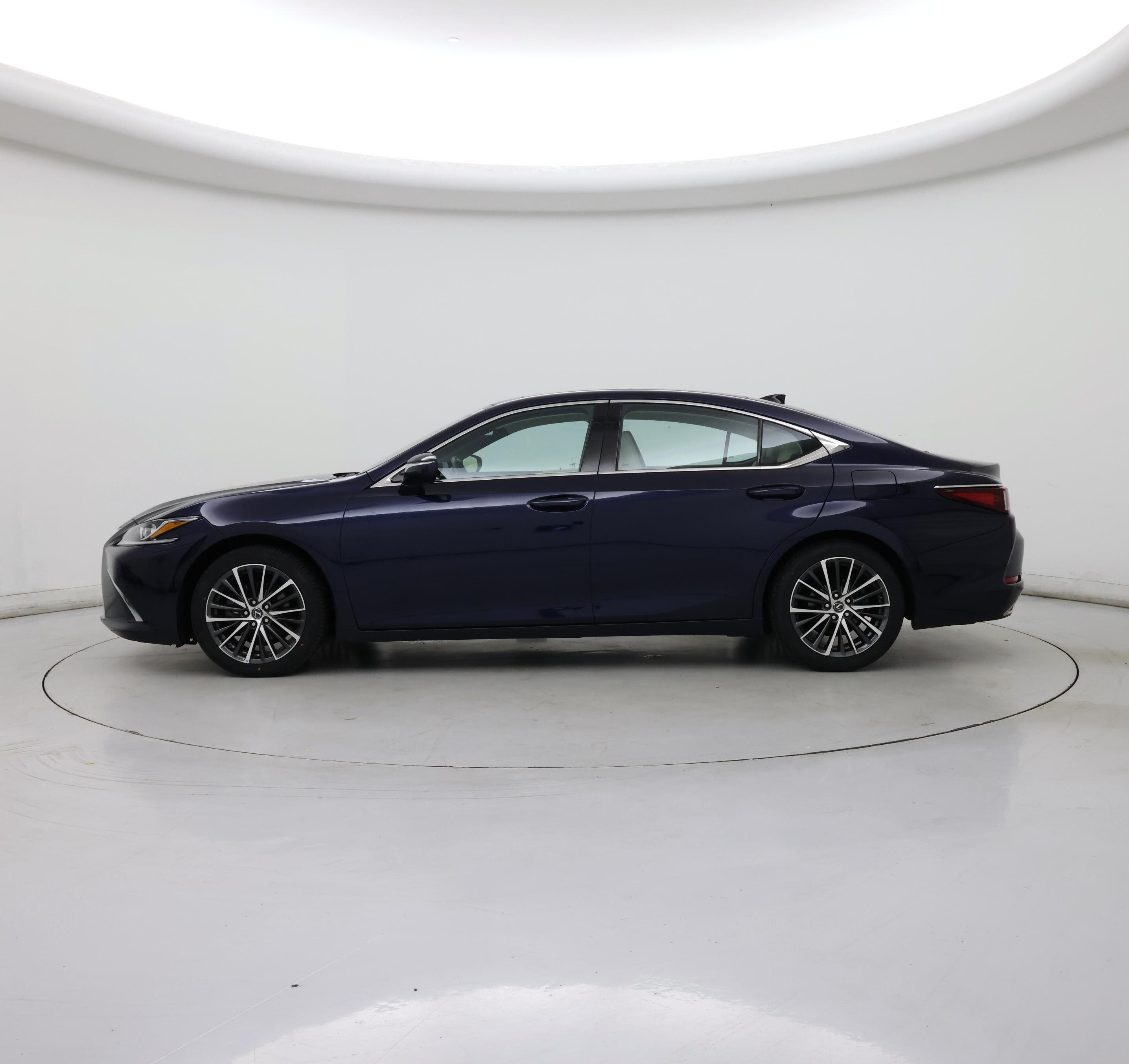 Thumbnail: 2023 Lexus ES - 3