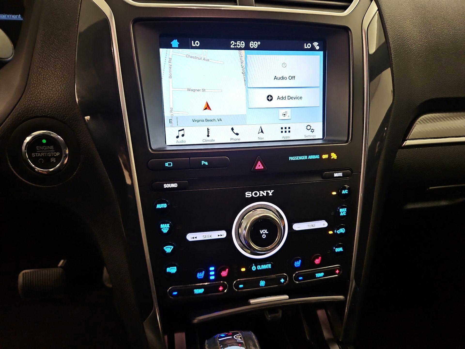 Thumbnail: 2019 Ford Explorer - 17