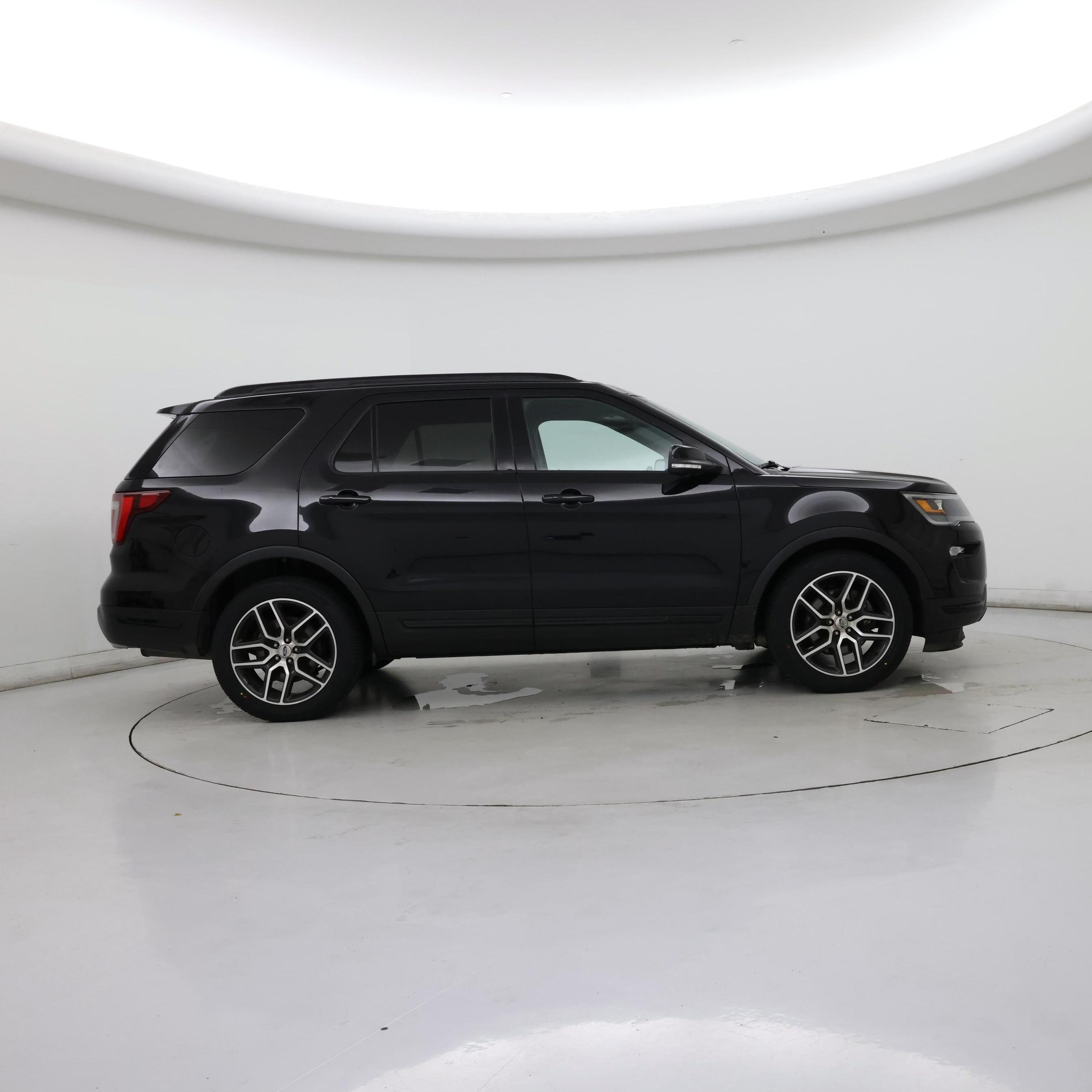 Thumbnail: 2019 Ford Explorer - 7