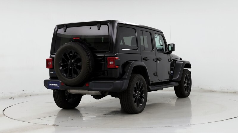 2021 Jeep Wrangler Unlimited Sahara 8